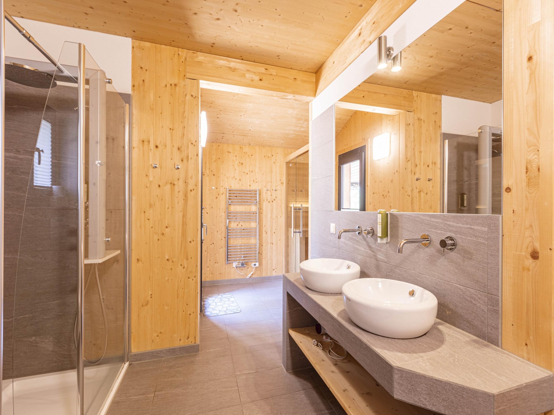 Aan de piste: Luxe chalet voor 9 personen in Schladming - Pichl - foto 15