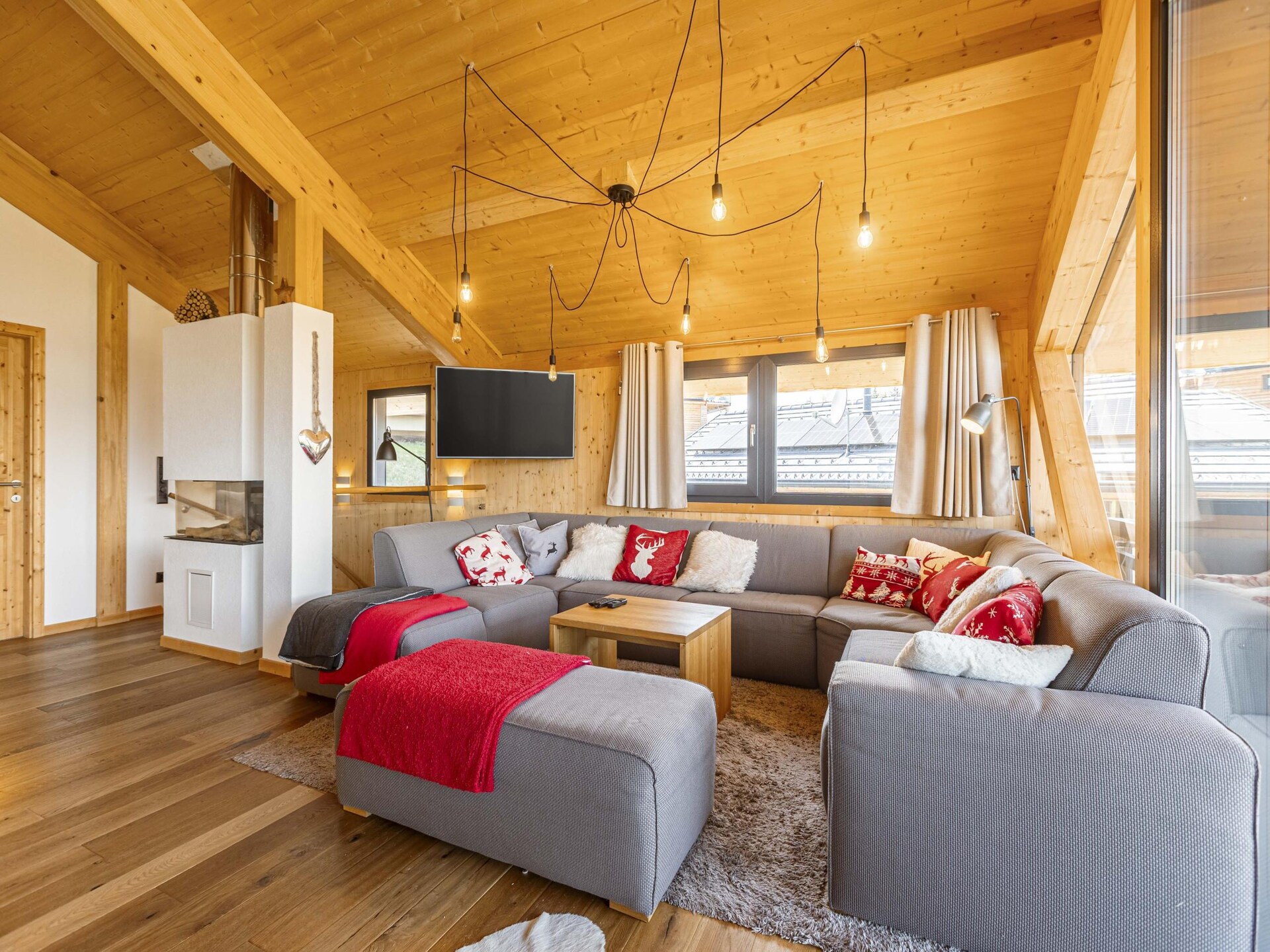 Ski-in/ski-out chalet voor 9 met sauna, bubbelbad en Dachstein uitzicht - foto 6