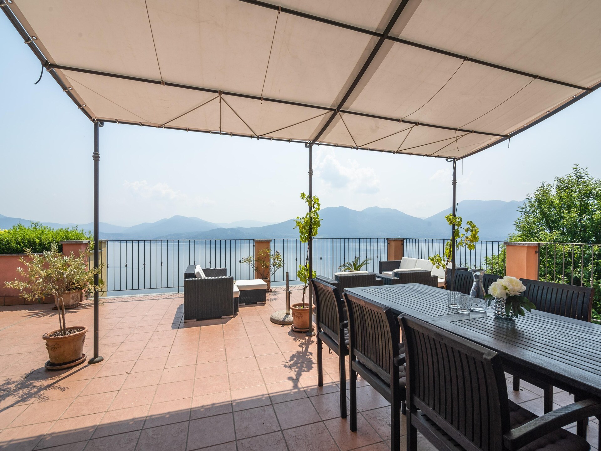 Appartement met panoramisch uitzicht op het Lago Maggiore bij Oggebbio - foto 18