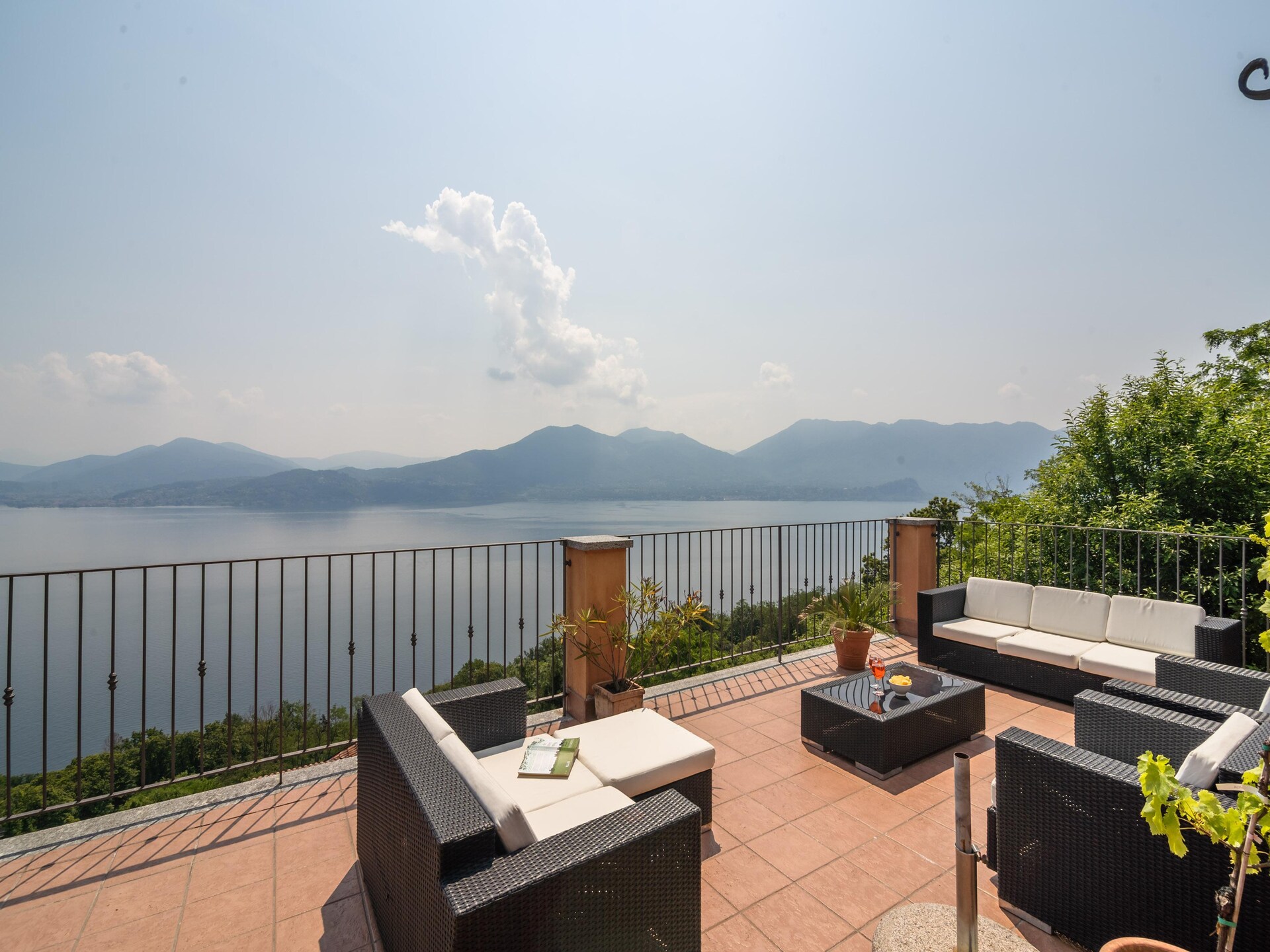 Appartement met panoramisch uitzicht op het Lago Maggiore bij Oggebbio - foto 22