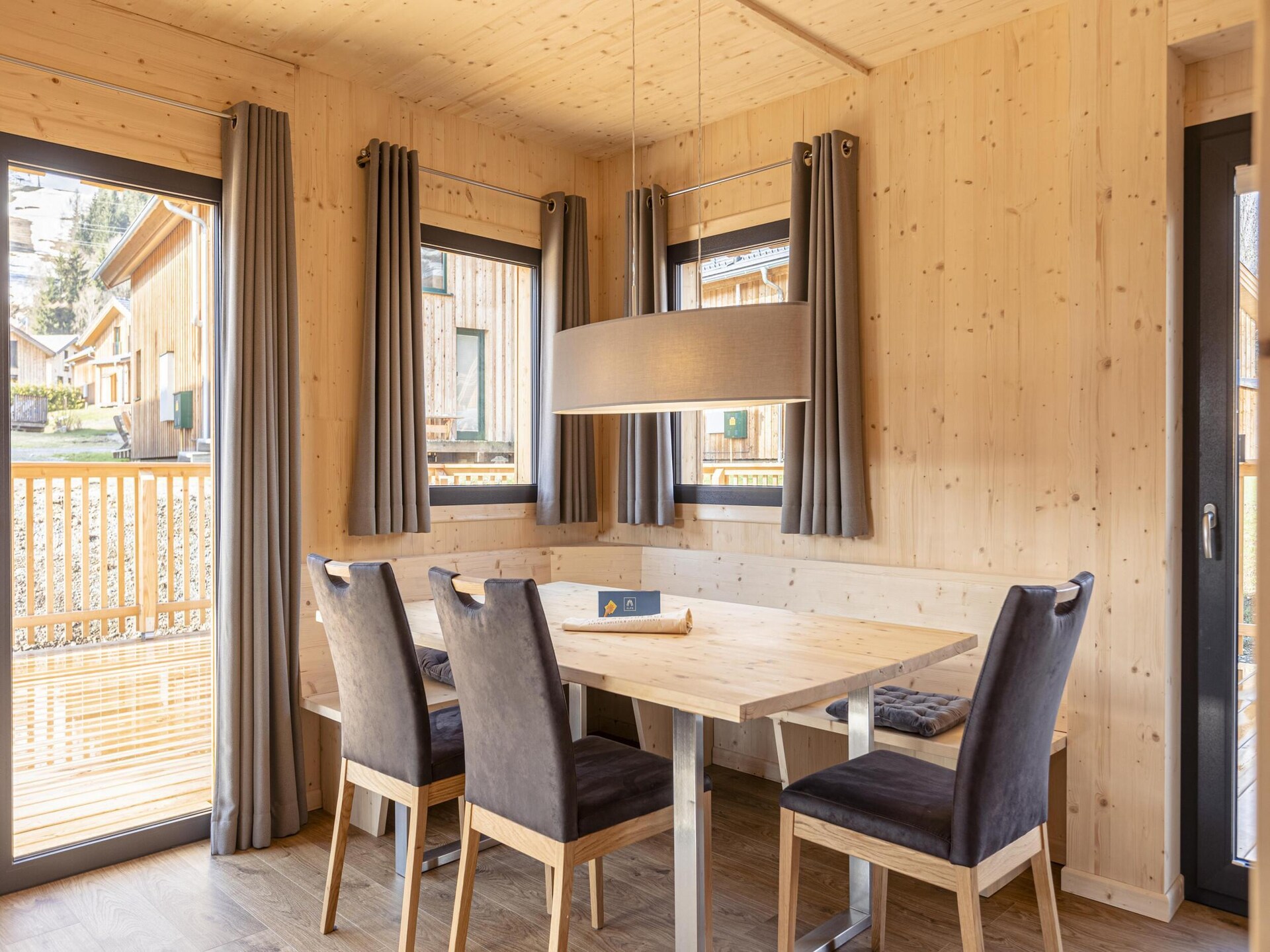 Vrijstaand chalet aan de piste in Sankt Georgen am Kreischberg - foto 2
