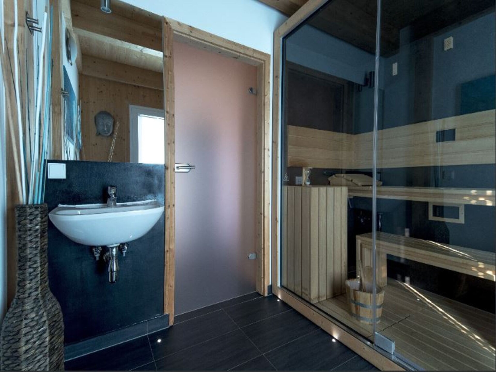 Chalet 15 aan de Kreischberg: 100m van de piste, met bubbelbad en boszicht - foto 19