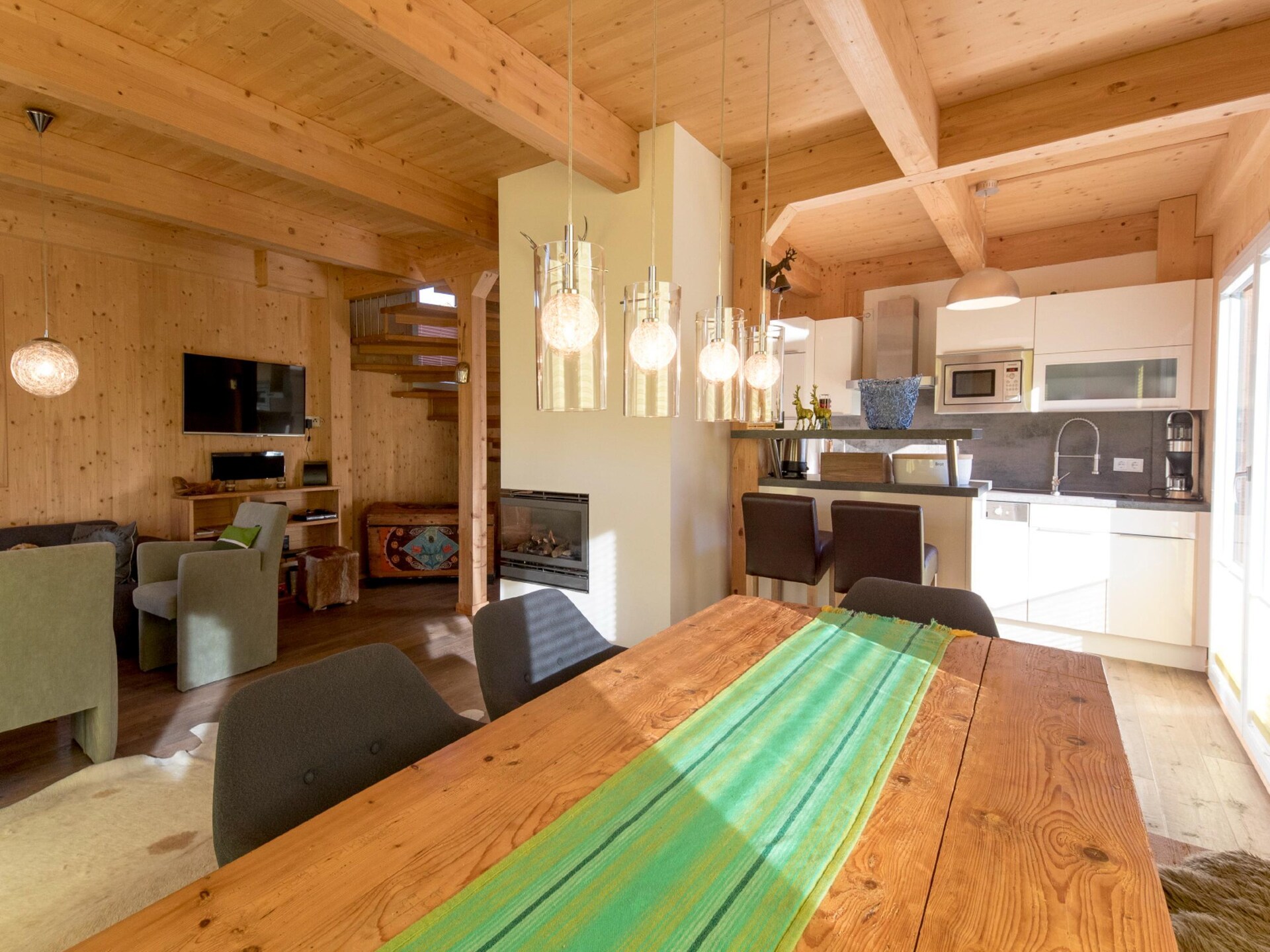 Chalet 15 aan de Kreischberg: 100m van de piste, met bubbelbad en boszicht - foto 10