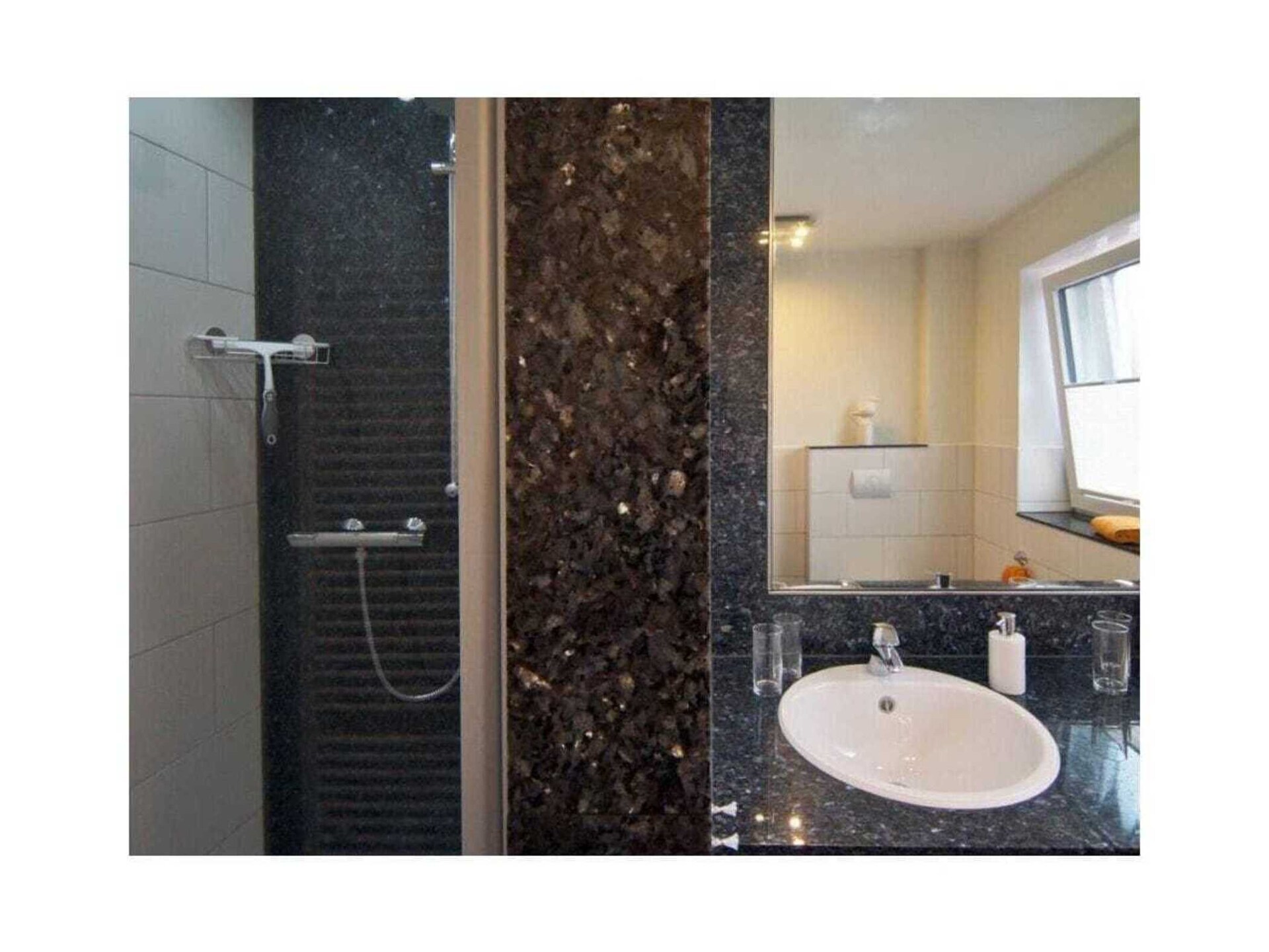 Sfeervol vakantiehuis met 2 slaapkamers, 600m van centrum Norddeich - foto 14