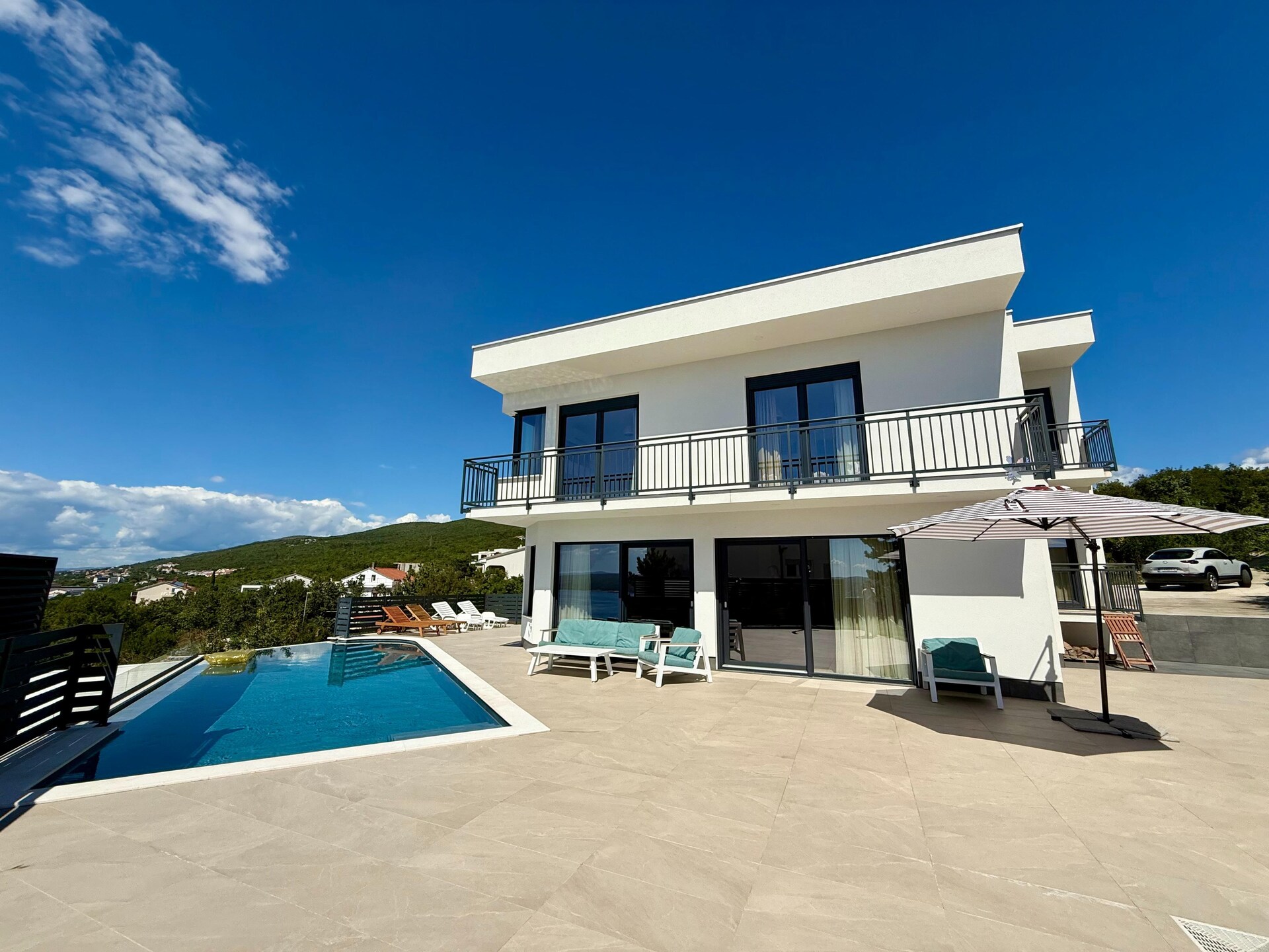 Villa V in Crikvenica: Ruim vakantiehuis voor 10 personen met 5 slaapkamers - foto 6