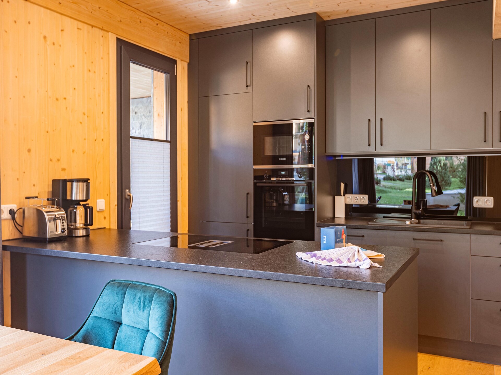 Luxe 8-persoons appartement met privé spa & zwembad bij de Kreischberg - foto 6