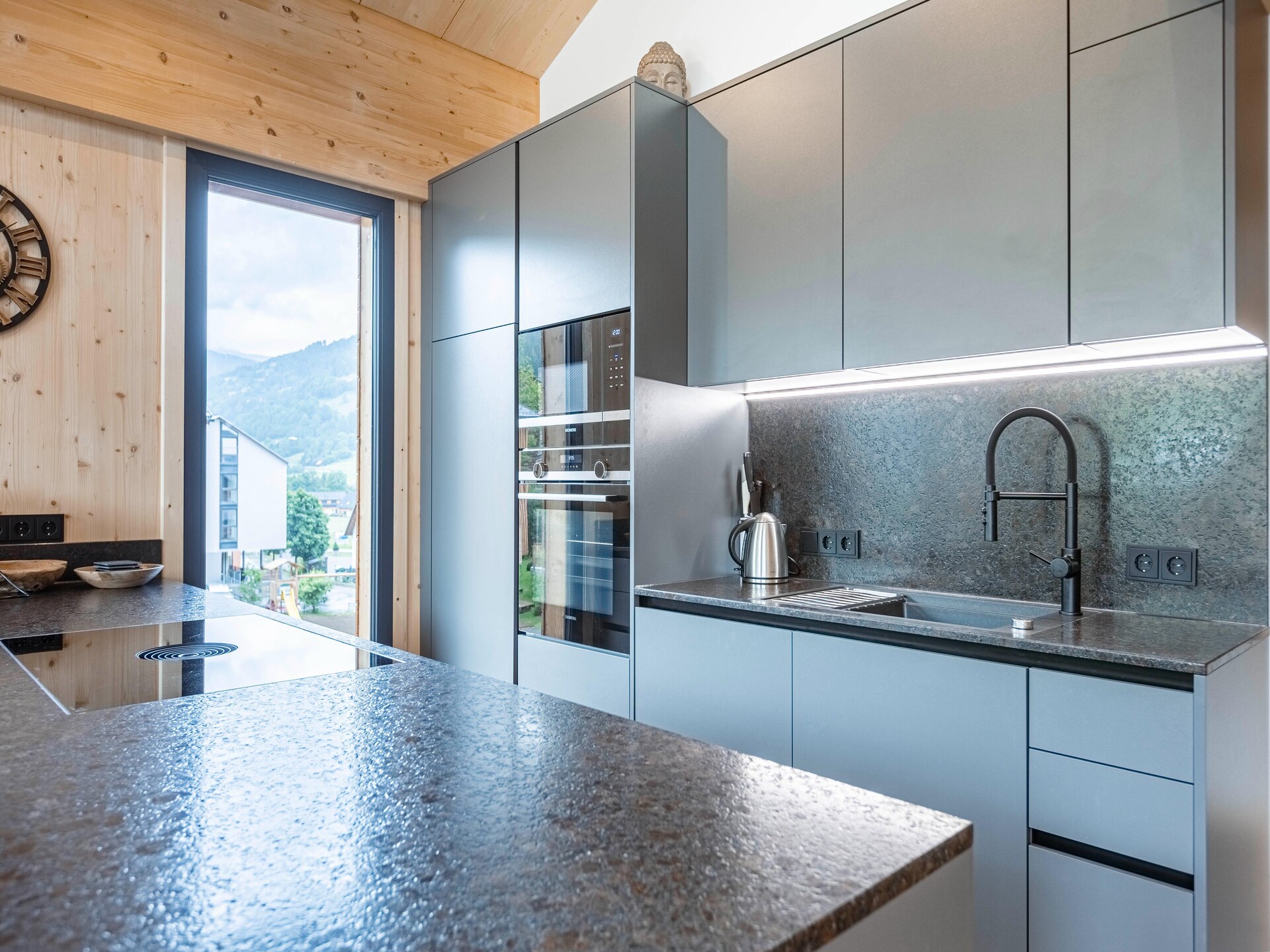 Luxe penthouse met privé-spa & buitenbad op 240m van de gondellift - foto 13