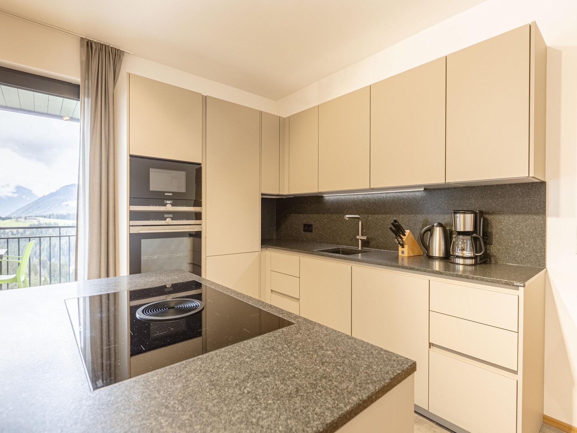 Modern appartement aan de golfbaan met bergzicht en wellness in St. Martin - foto 17