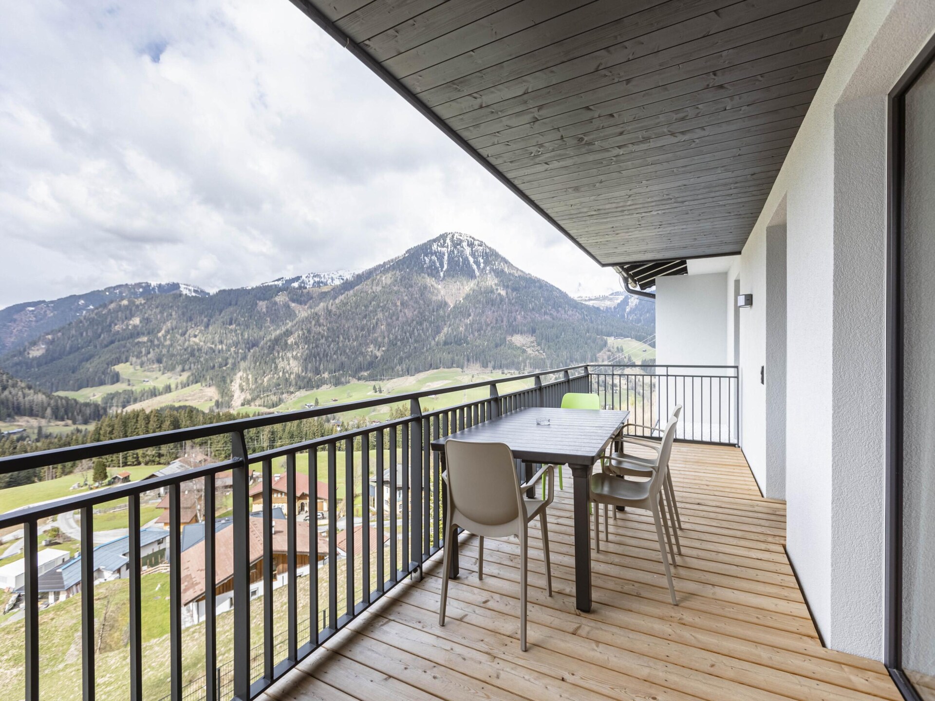 Modern appartement aan de golfbaan met bergzicht en wellness in St. Martin - foto 23