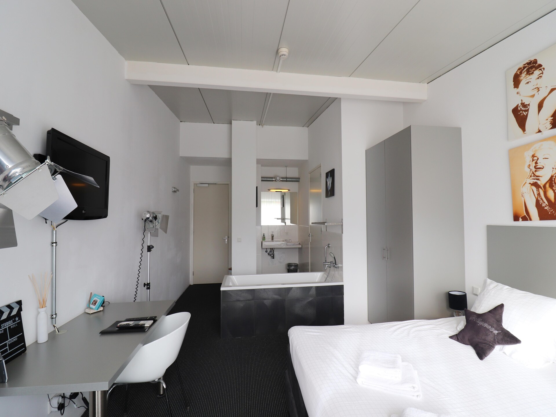 De Slaapfabriek: Luxe groepsvakantiehuis voor 24 personen aan de Veluwe - foto 36