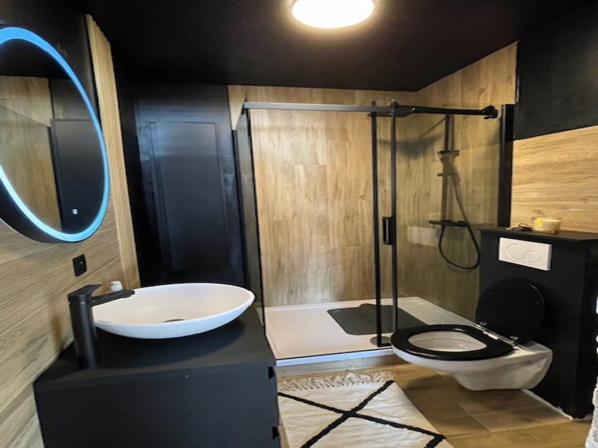 Modern appartement Le MARINY in het centrum van Spa - foto 7