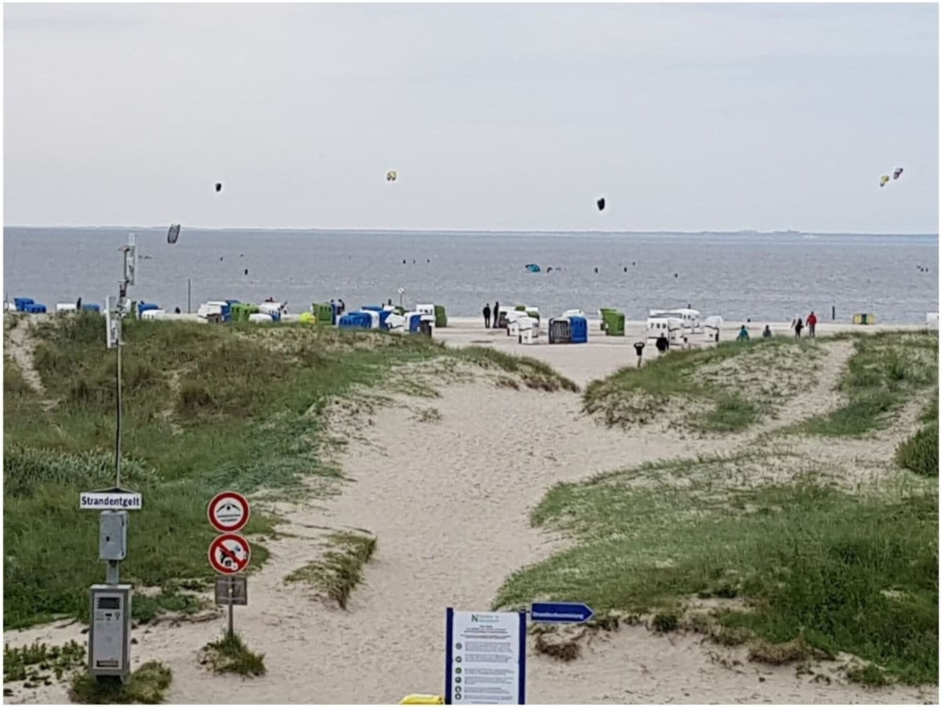 Comfortabel vakantiehuis met grote omheinde tuin in Großheide - foto 17