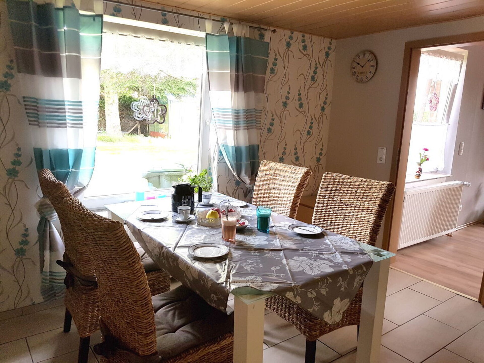 Comfortabel vakantiehuis met grote omheinde tuin in Großheide - foto 4
