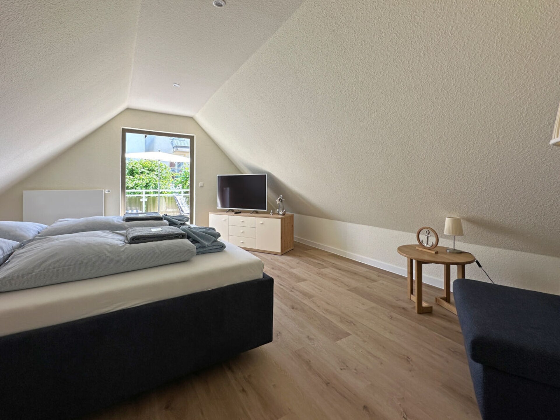 Gerenoveerd 4-sterren appartement in oud vissershuis – centrum Warnemünde - foto 7