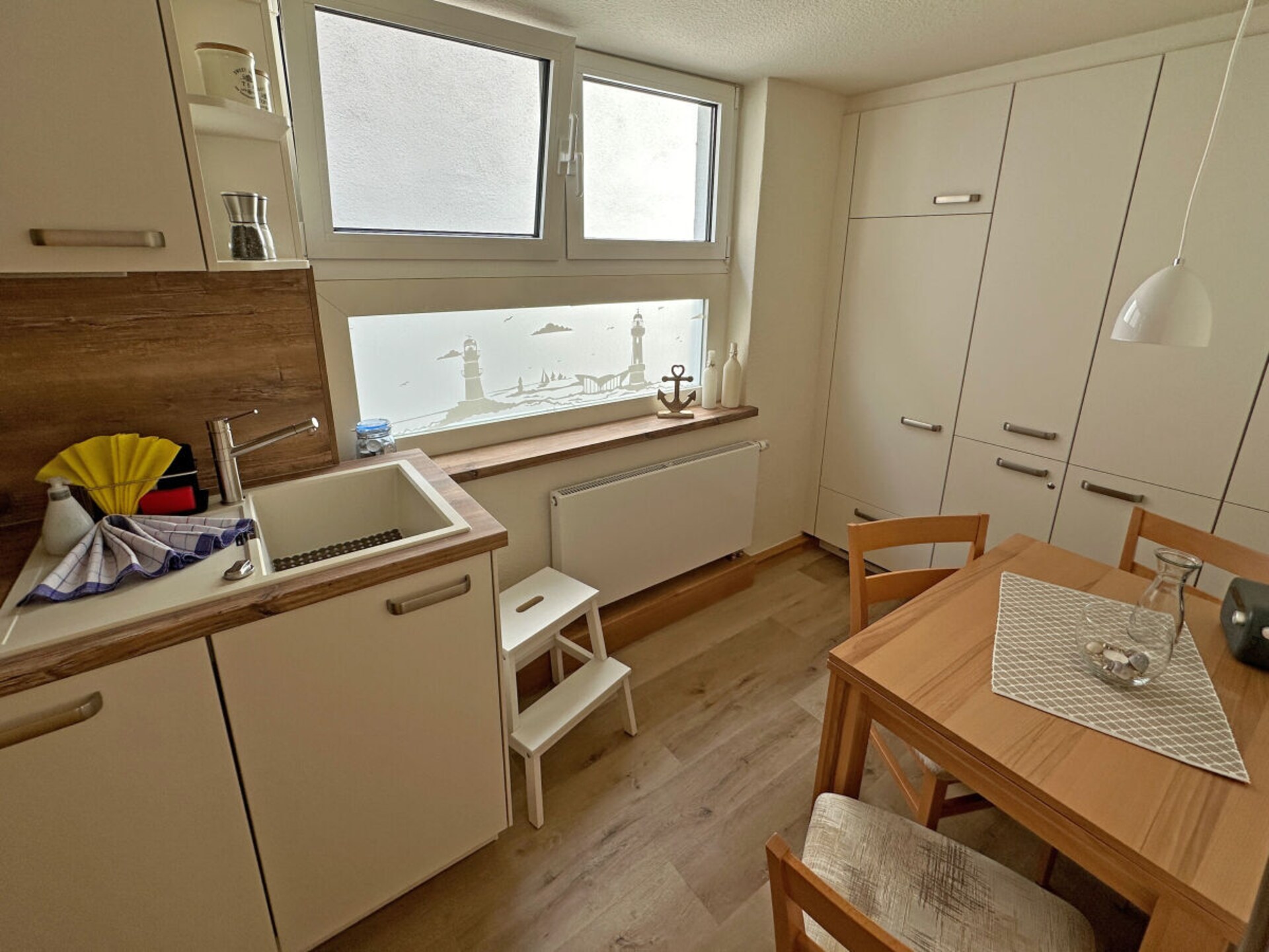 Gerenoveerd 4-sterren appartement in oud vissershuis – centrum Warnemünde - foto 13