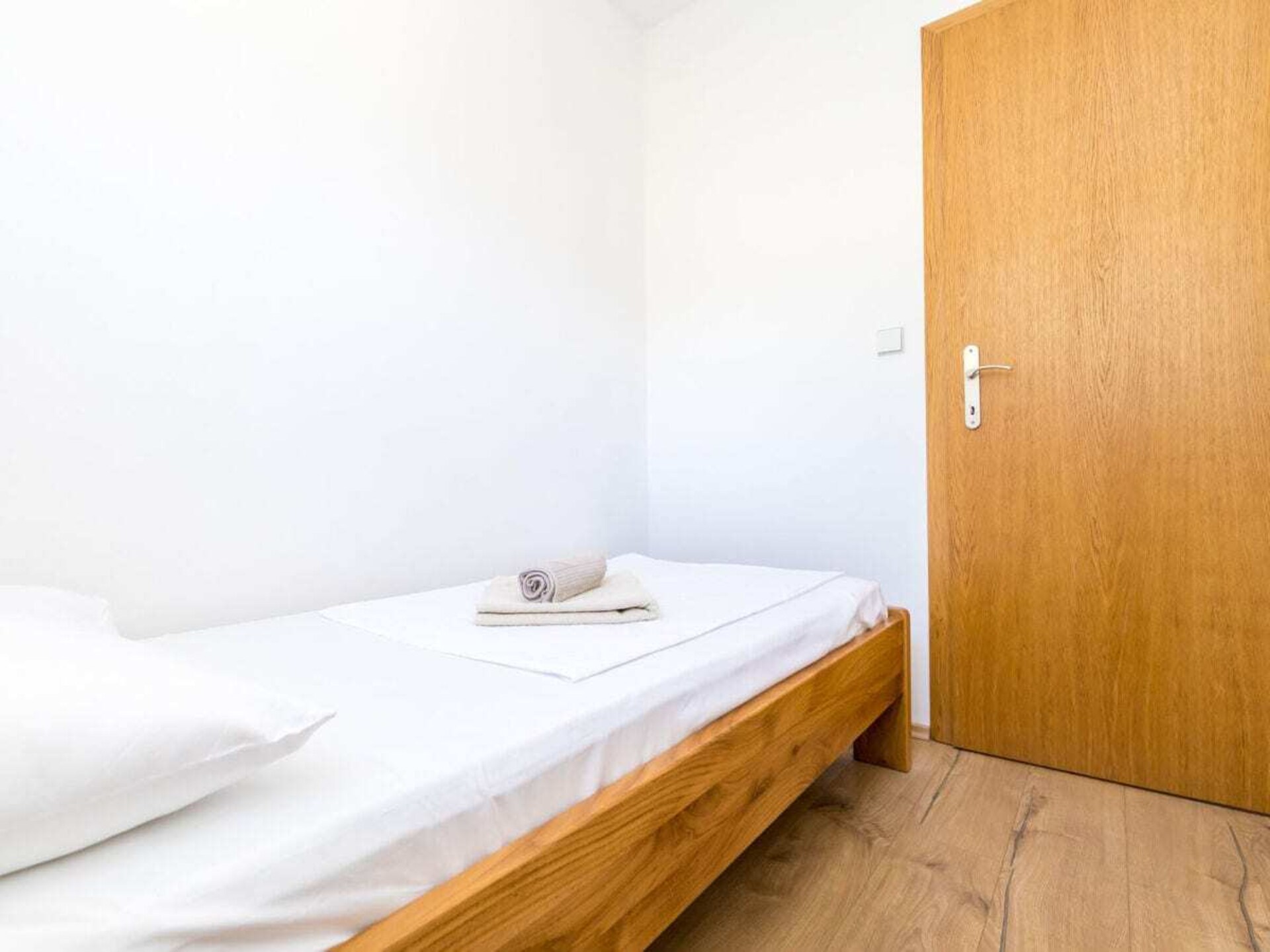 Ruim vakantiehuis met privézwembad en zeezicht bij Krk voor 8 personen - foto 36