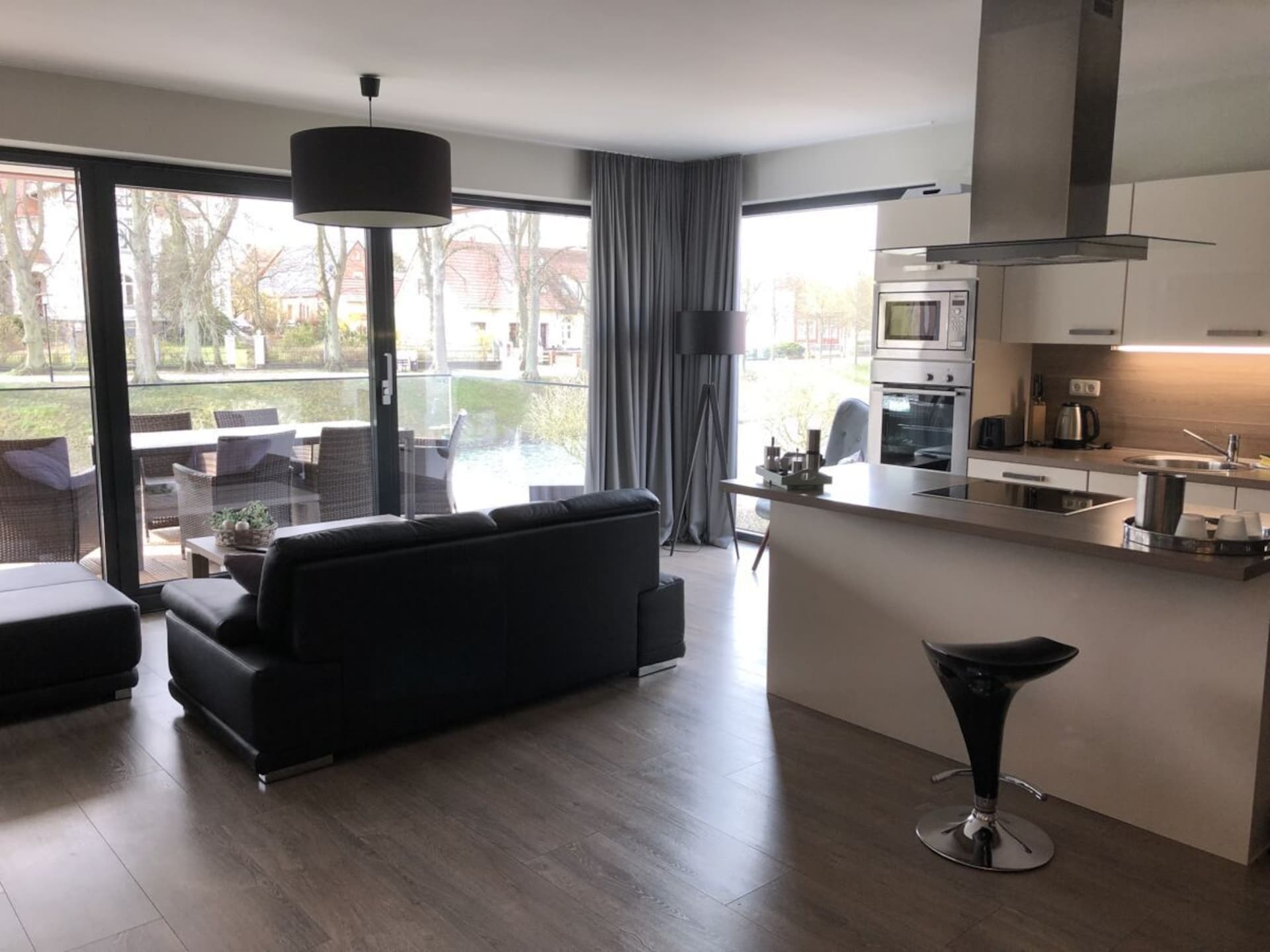 Luxe vakantiehuis met whirlpool en panoramisch uitzicht in Plau am See - foto 9