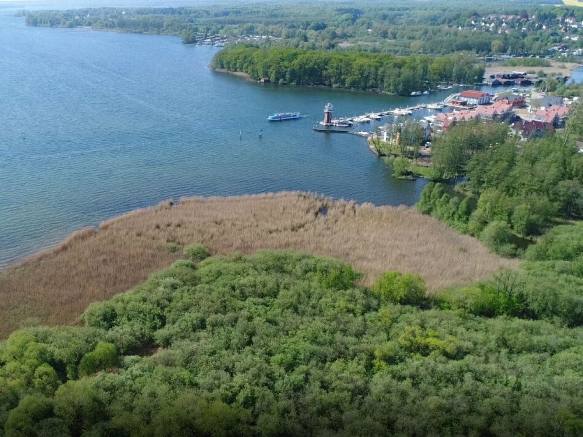 Luxe vakantiehuis met whirlpool en panoramisch uitzicht in Plau am See - foto 21