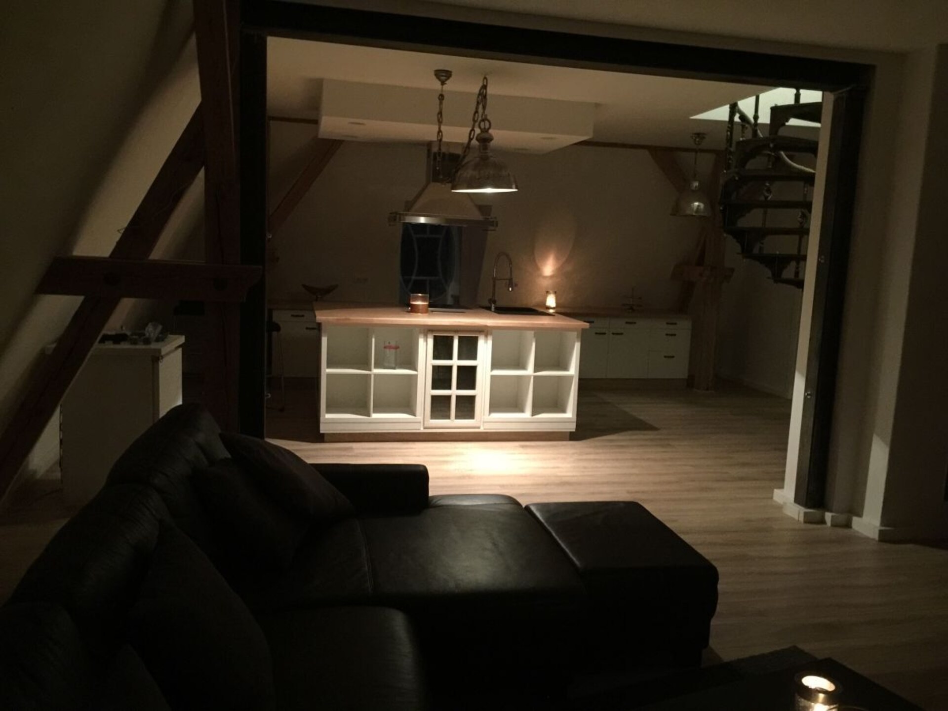 Koninklijk overnachten in een 120m² appartement op kasteel Badow - foto 10