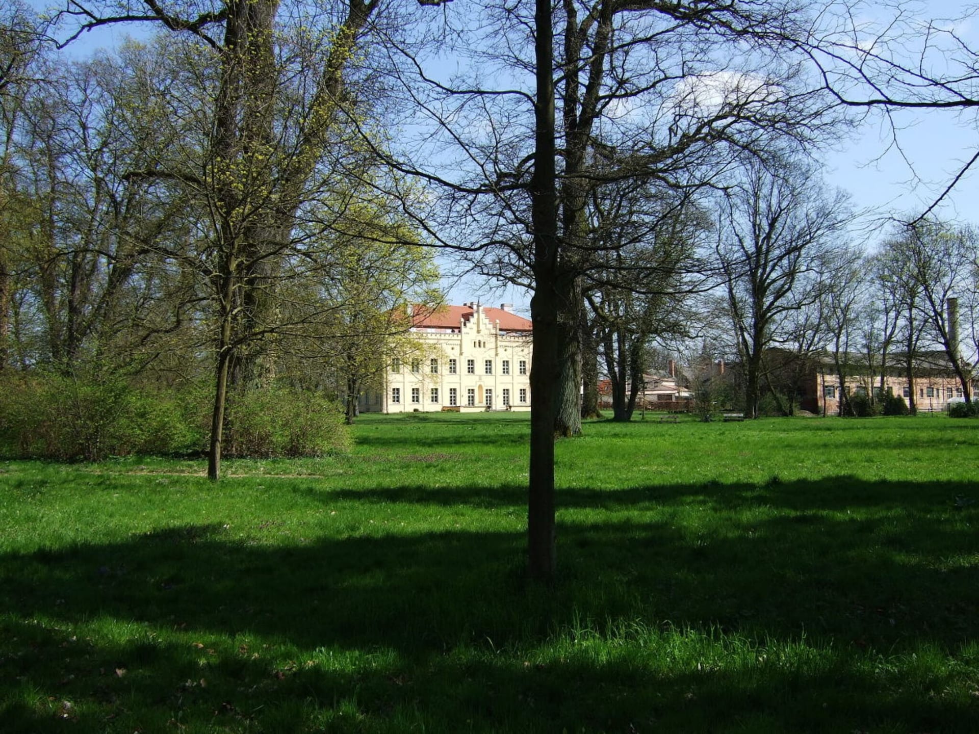 Ruim vakantieappartement voor 5 in monumentaal park bij Berlijn - foto 13