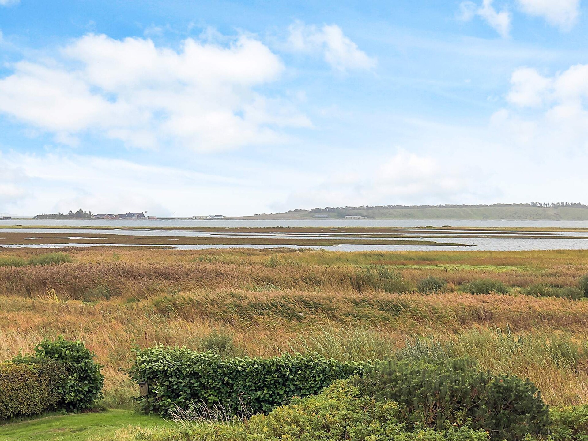 Authentiek vissershuisje aan het Limfjord met weids waterzicht - foto 14