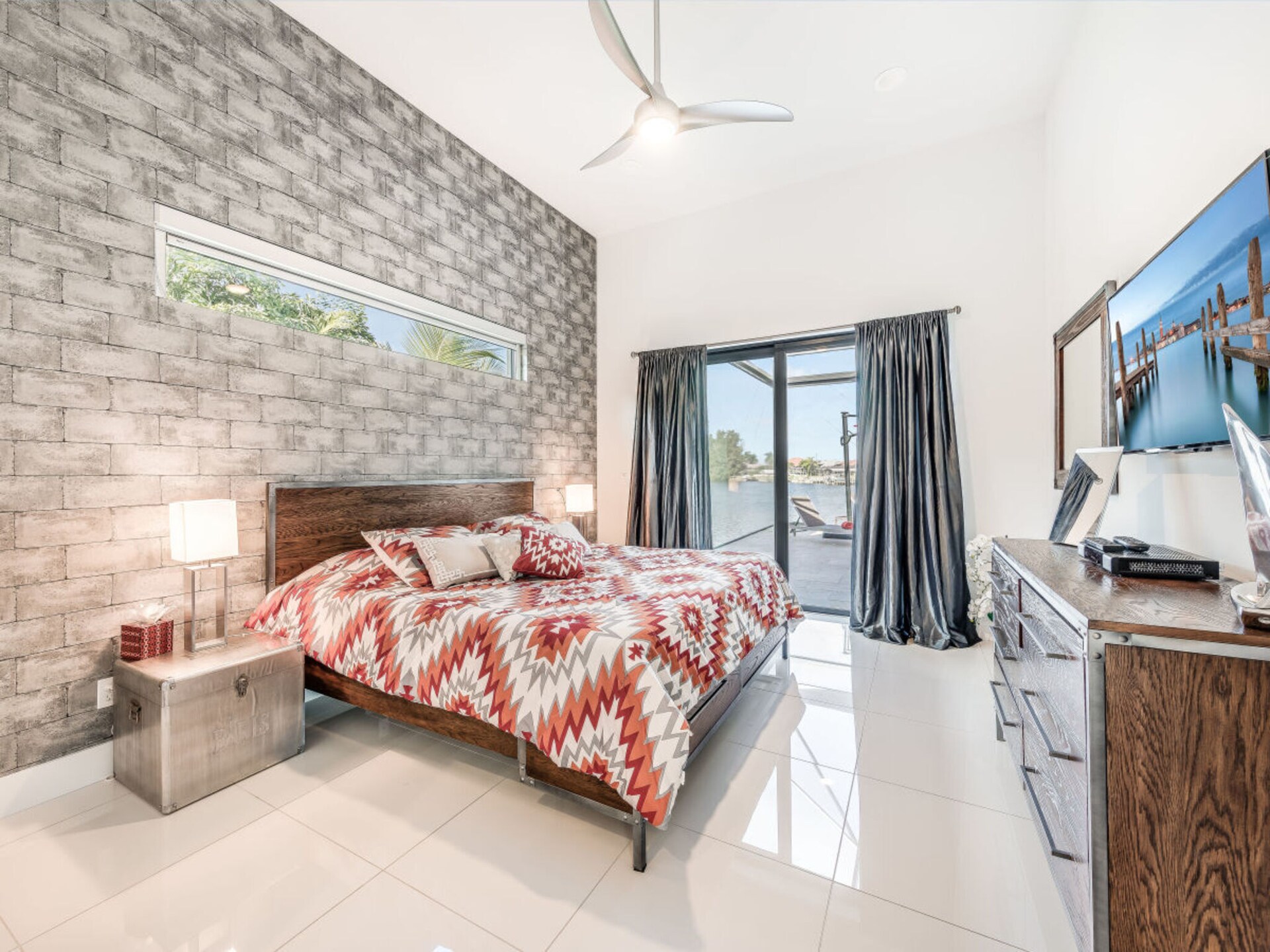Design villa op schiereiland met adembenemend waterzicht in Cape Coral - foto 18