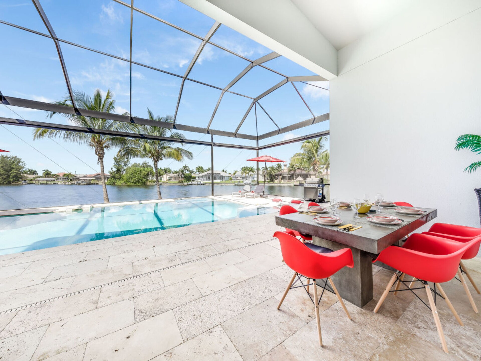 Design villa op schiereiland met adembenemend waterzicht in Cape Coral - foto 8