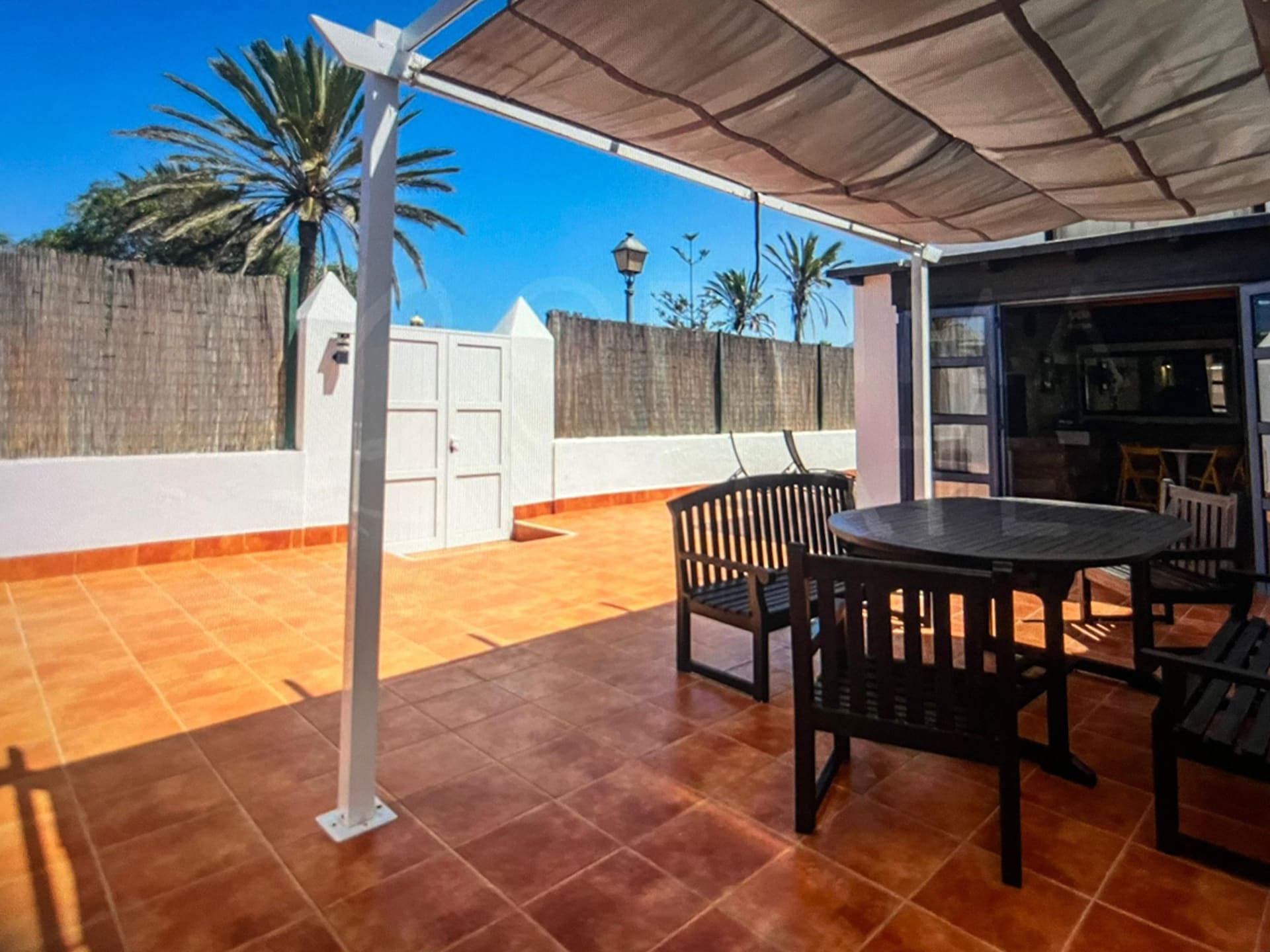 Luxe vakantiehuis met jacuzzi voor 6 personen op Lanzarote - foto 8