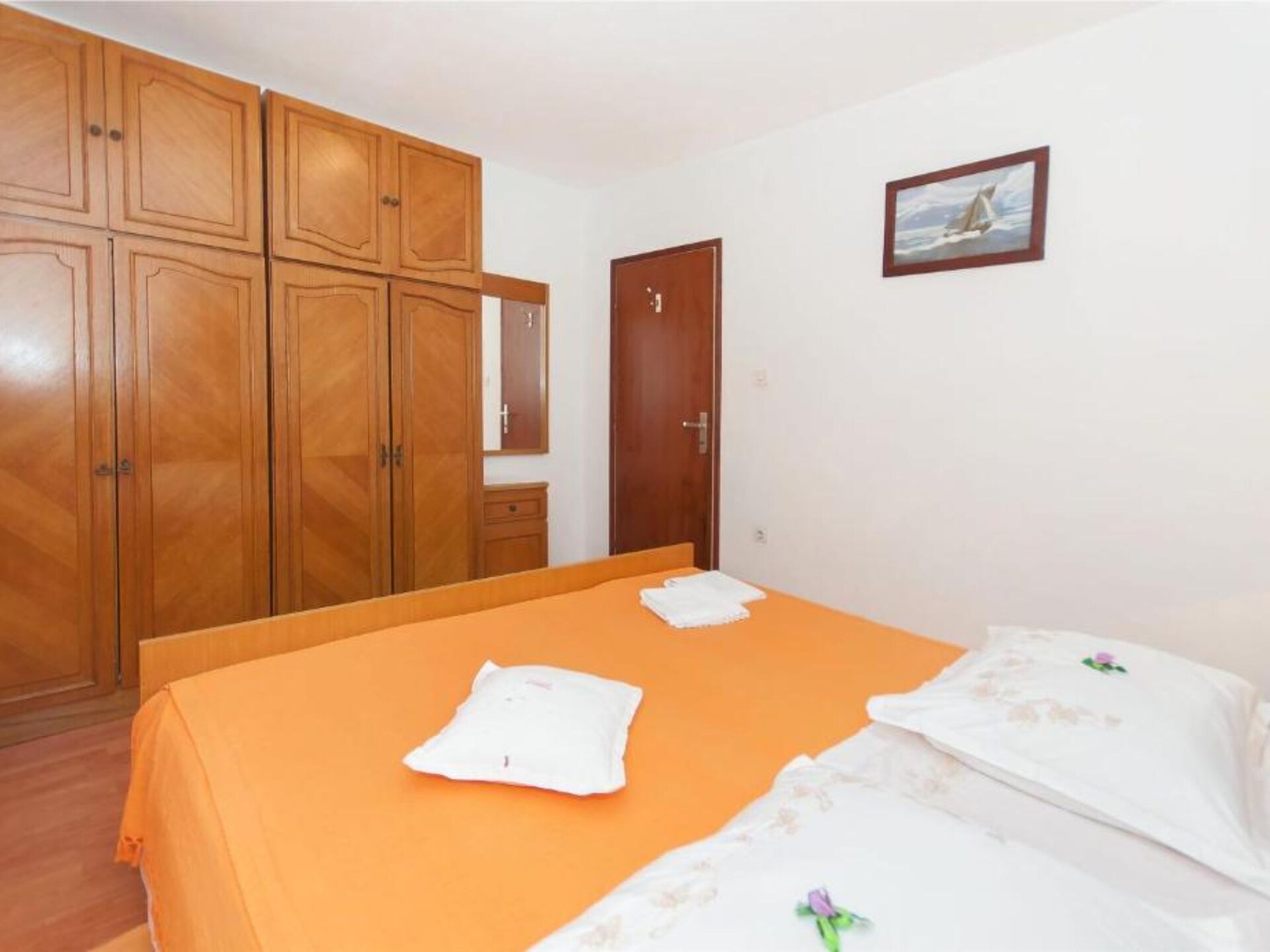 Modern appartement met zeezicht in Rogoznica, 100m van het strand - foto 8