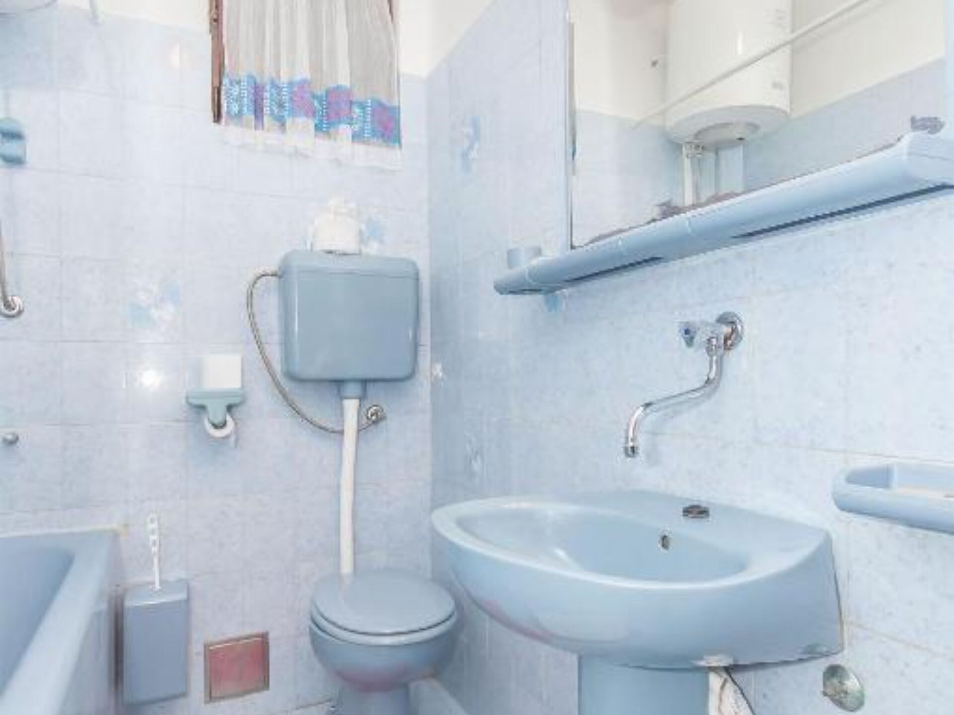 Modern appartement met zeezicht in Rogoznica, 100m van het strand - foto 12