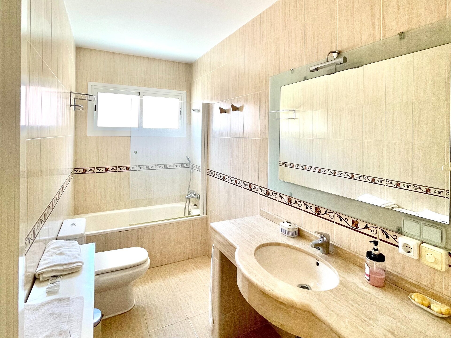 Golfbaan op 650m: Ruim appartement voor 6 personen in Roquetas de Mar - foto 24