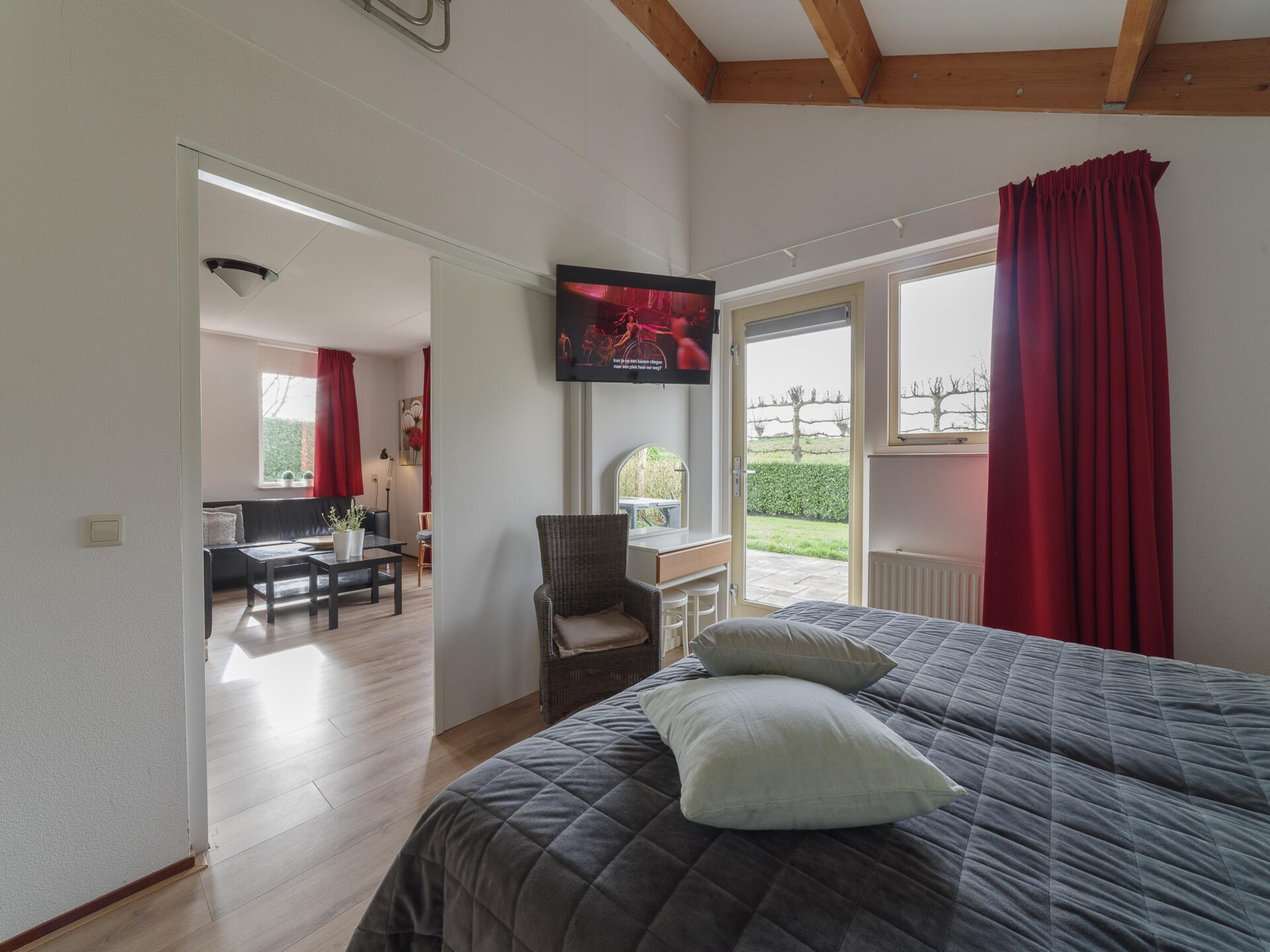 Vrijstaand vakantiehuis op 300m van de Zeeuwse kust in Wemeldinge - foto 10