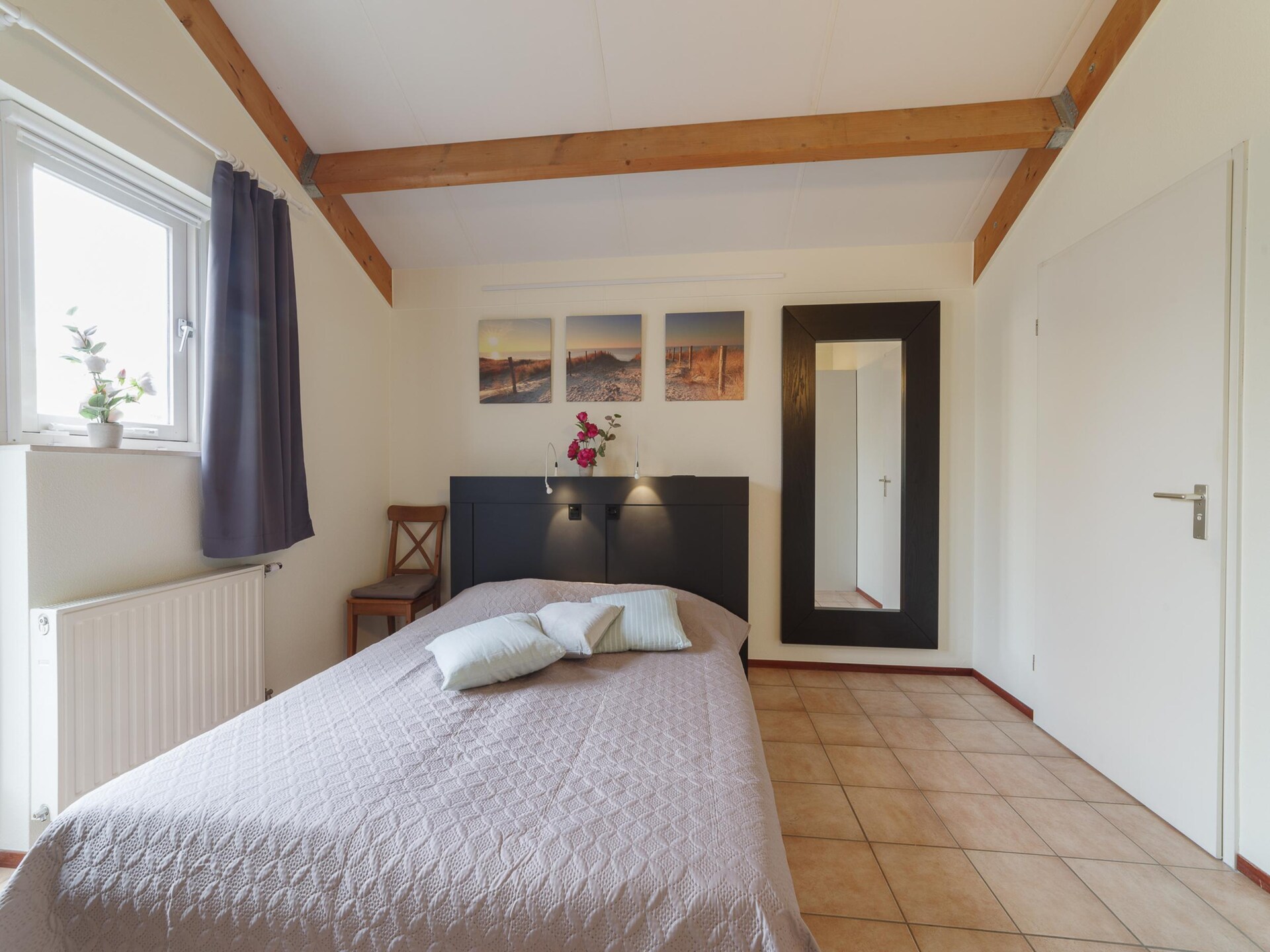 Vrijstaand familiehuis op Villapark De Oesterbaai, 300m van zee - foto 10
