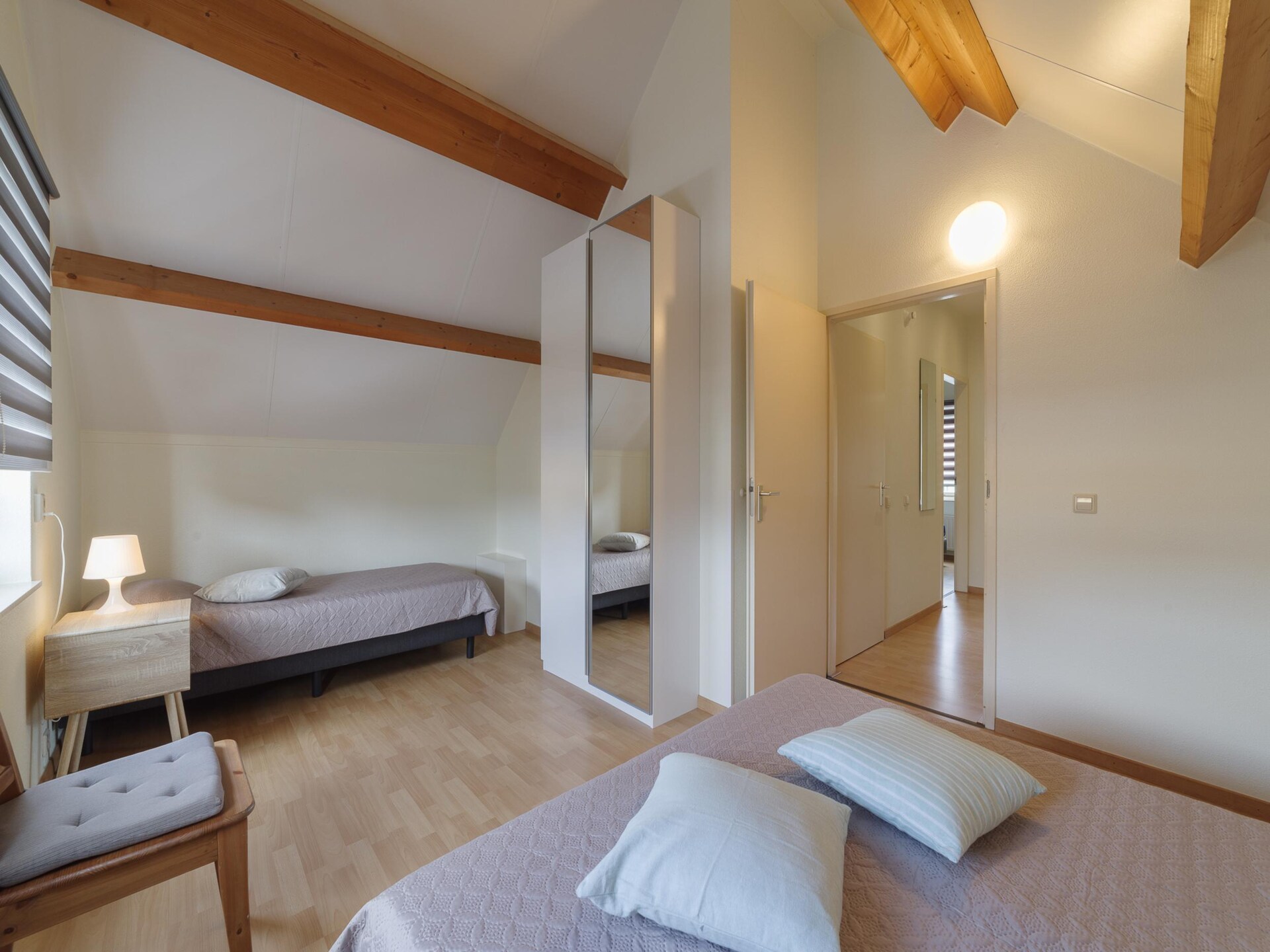 Vrijstaand familiehuis op Villapark De Oesterbaai, 300m van zee - foto 12