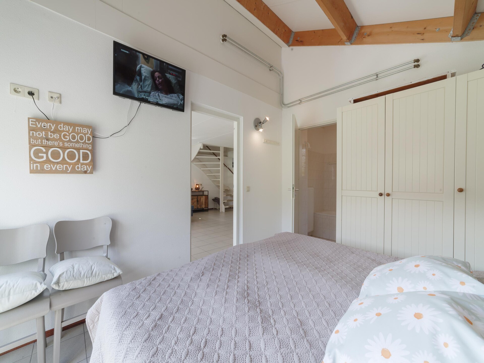 Vrijstaand vakantiehuis met sauna, 300m van zee in Wemeldinge - foto 9