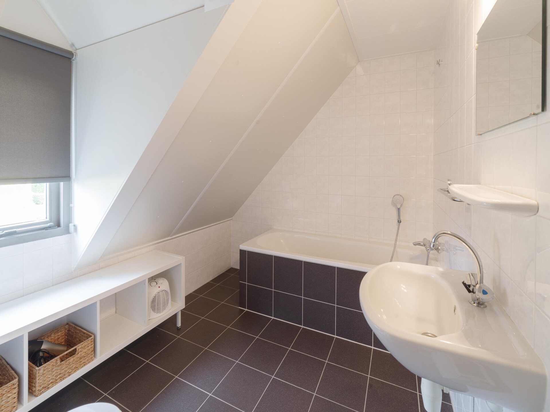 Luxe vrijstaand vakantiehuis op 300m van zee in Wemeldinge - foto 14