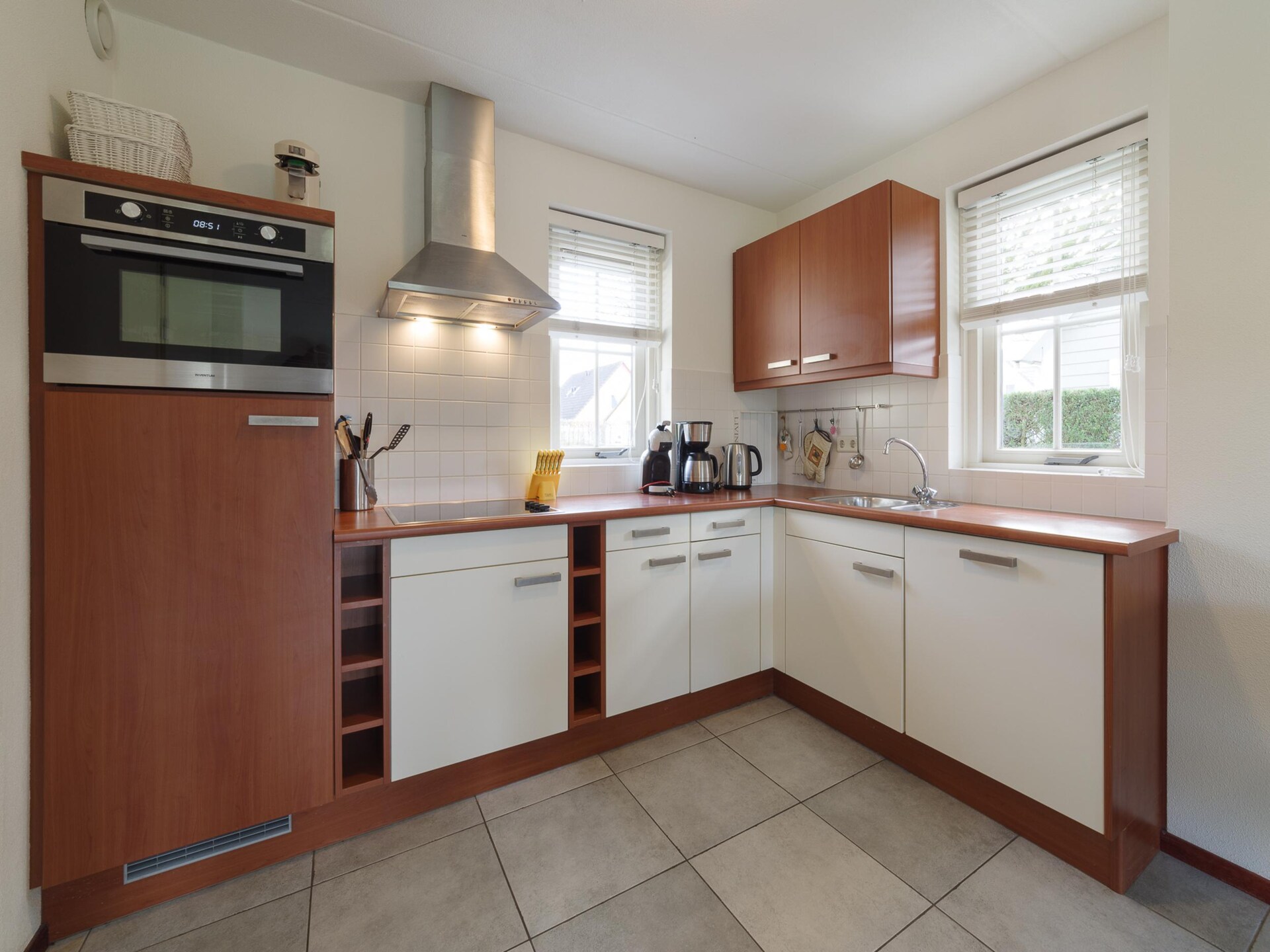 Vrijstaand vakantiehuis op 300m van zee in Wemeldinge, Zeeland - foto 2