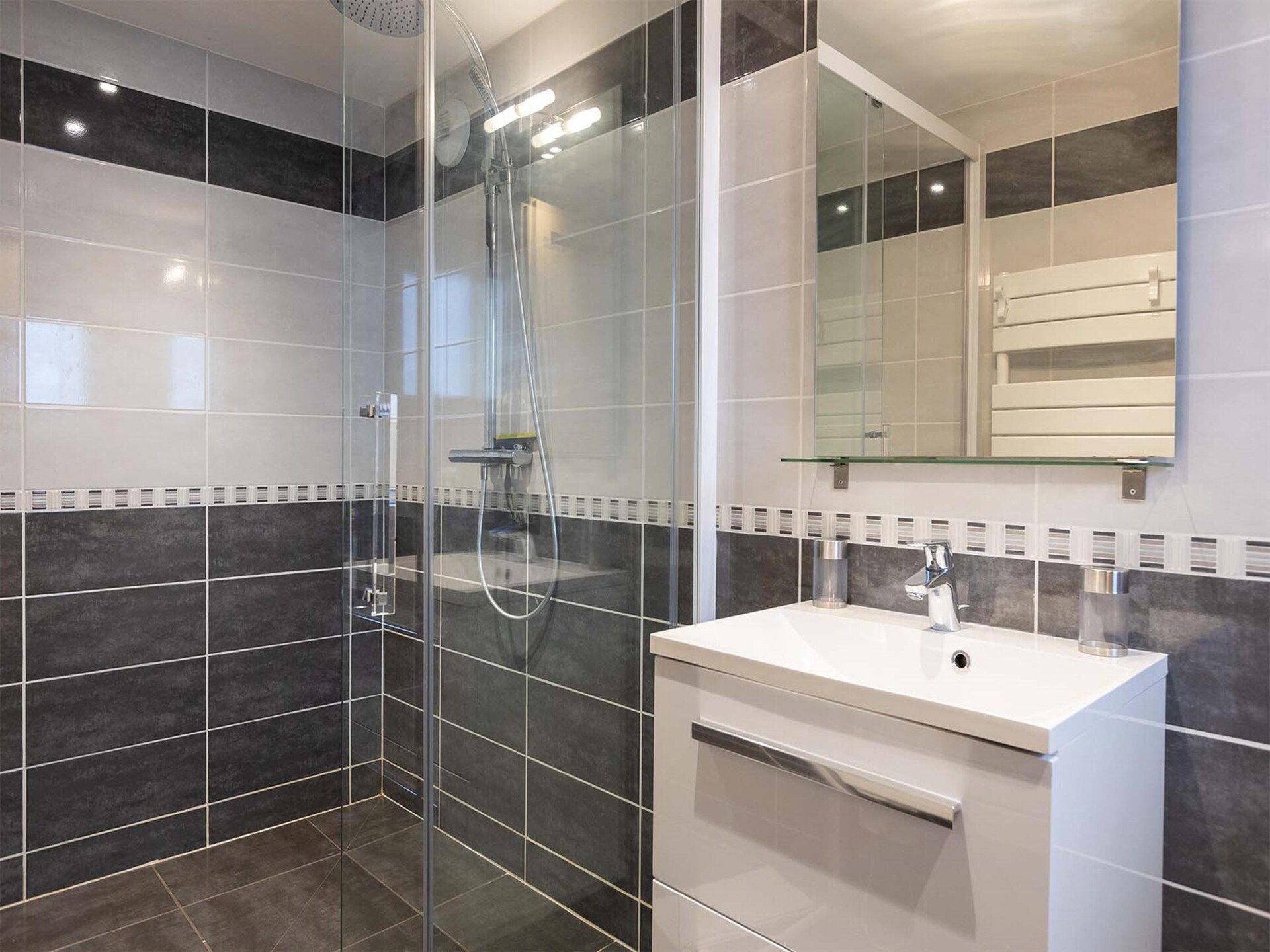 Gerenoveerd 14-persoons appartement met spa en uitzicht op de Vanoise - foto 28