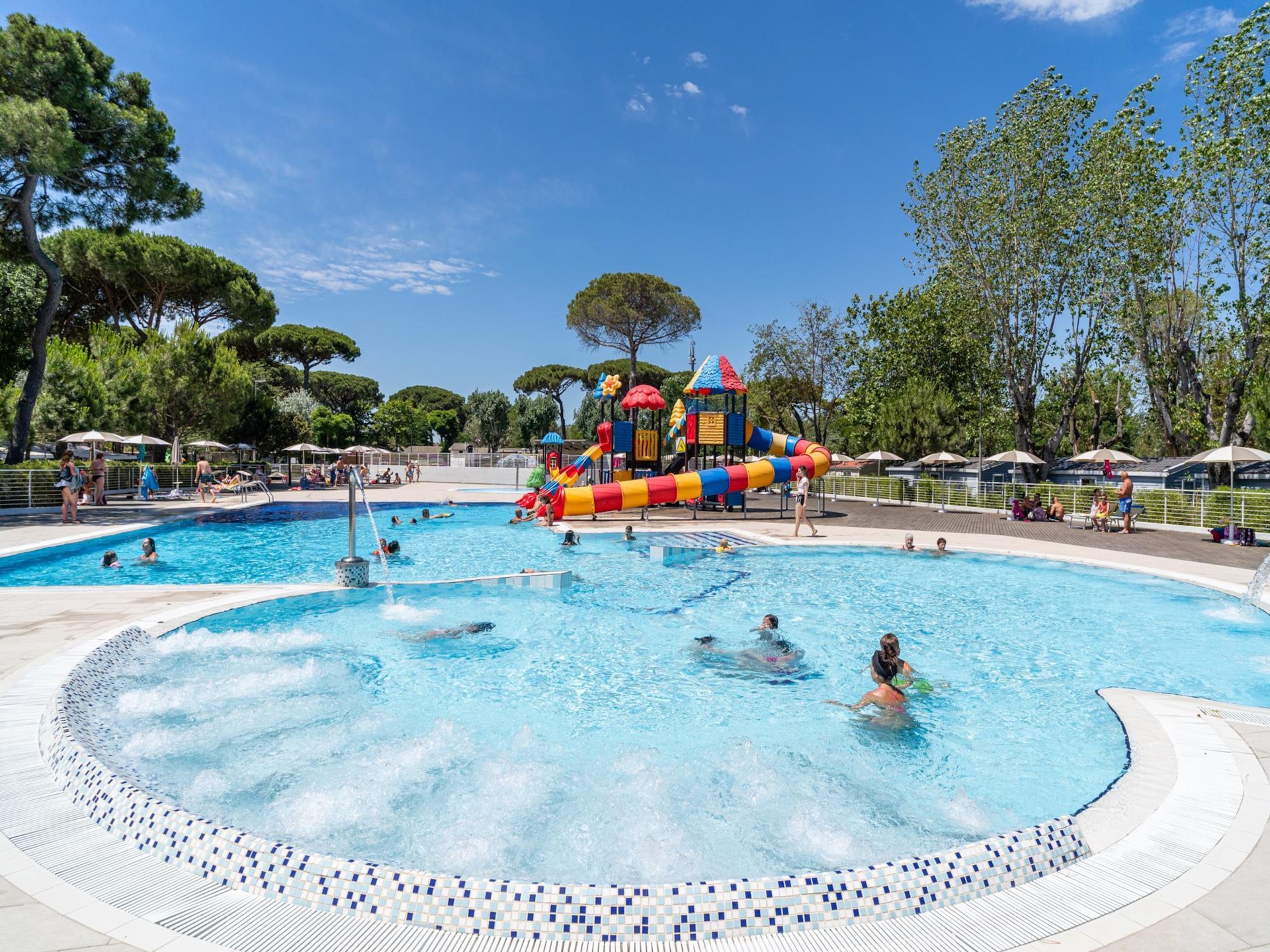 Lodge Superior Dog nabij strand en hondenstrand in Punta Marina Terme - foto 27