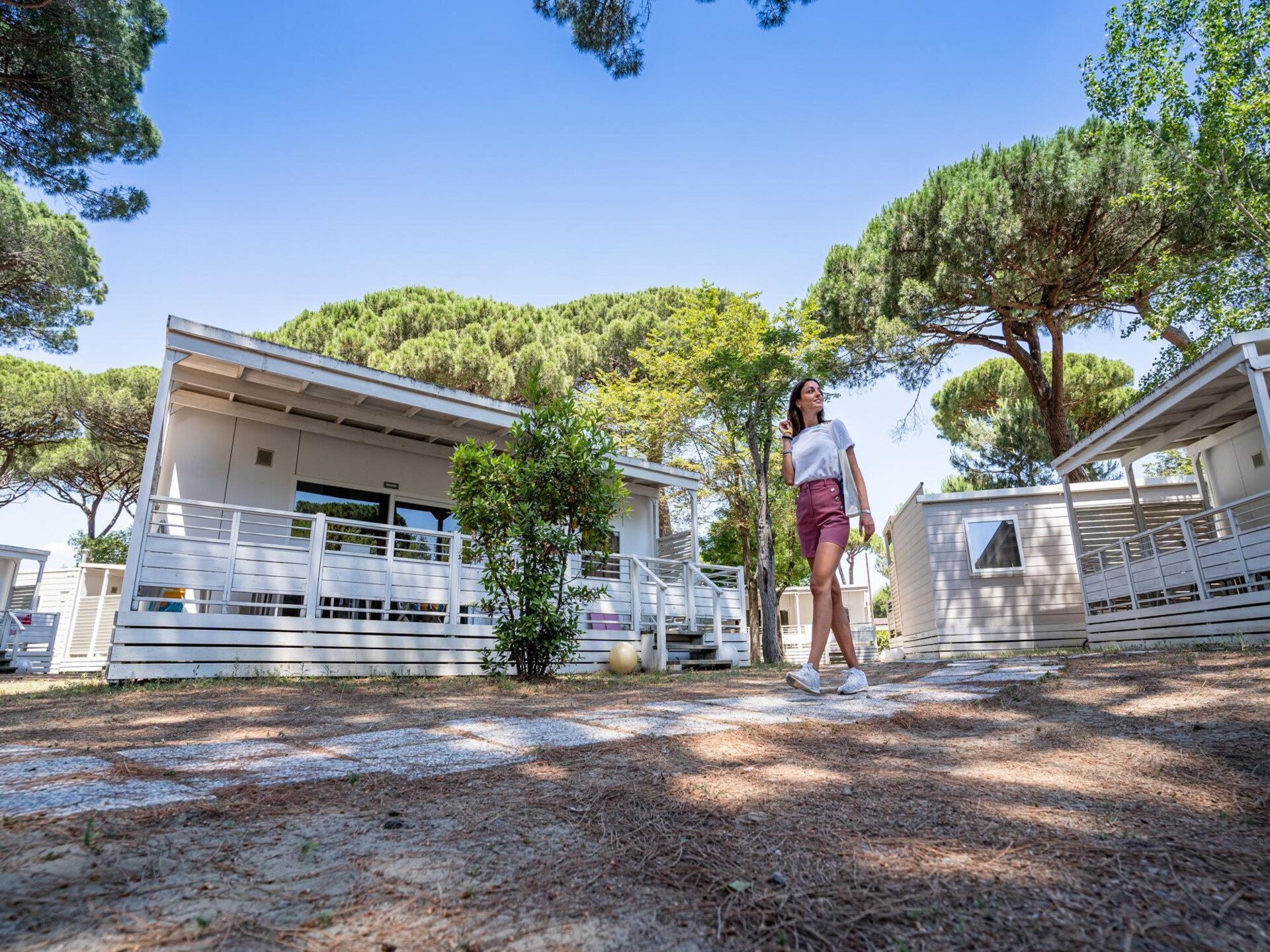 Ruime lodge vlakbij zee met zwembaden en privéstrand in Punta Marina Terme - foto 11