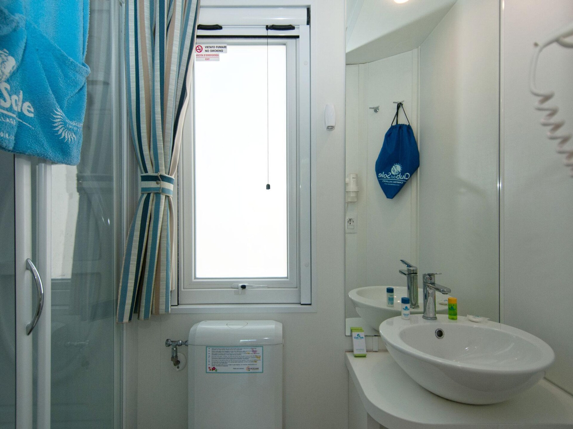 Ruime lodge vlakbij zee met zwembaden en privéstrand in Punta Marina Terme - foto 8