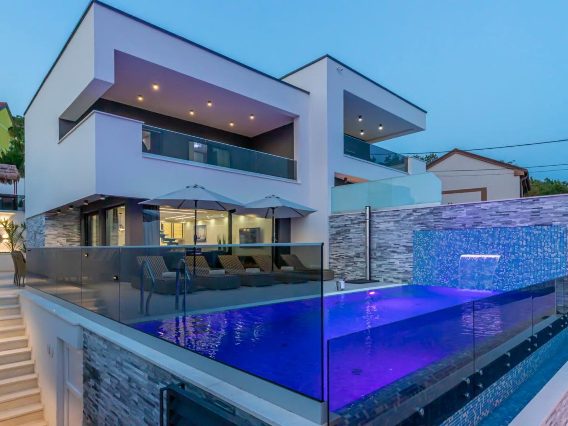 Lorena Stylish Sea View Villa – Luxe 4-slaapkamervilla met privézwembad in Crikvenica - foto 19