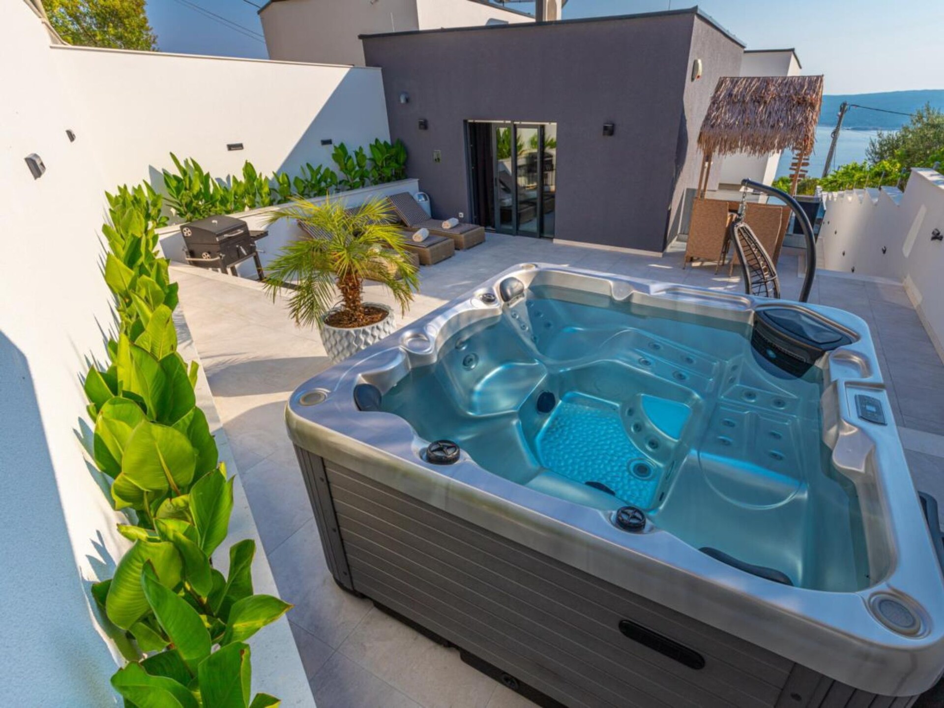 Lorena Stylish Sea View Villa – Luxe 4-slaapkamervilla met privézwembad in Crikvenica - foto 32
