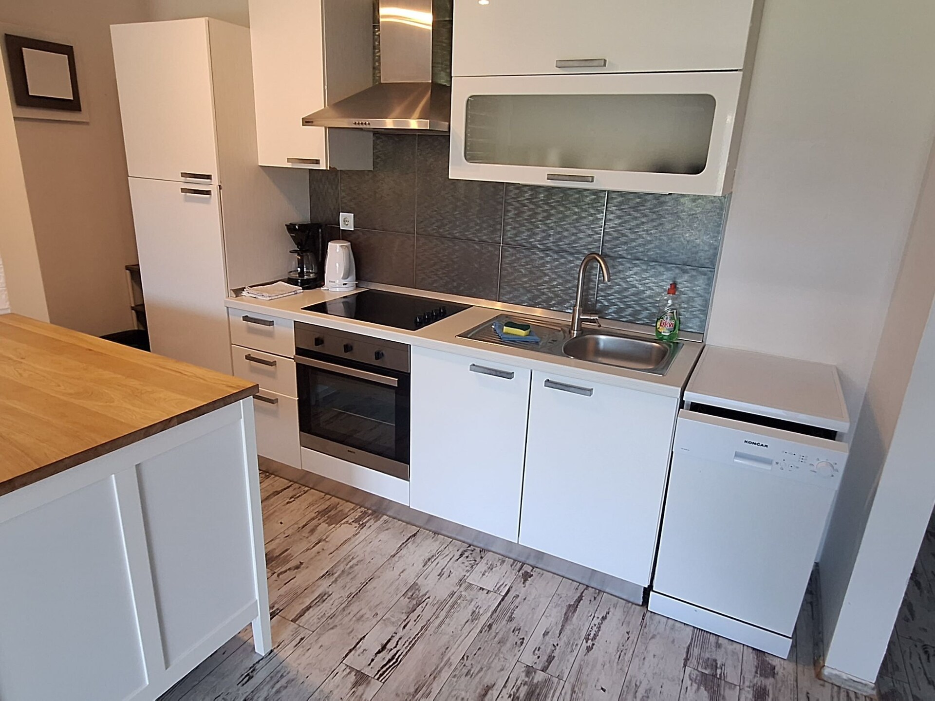 Op 700 m van het strand: luxe appartement Belisima Delux op Rab - foto 9