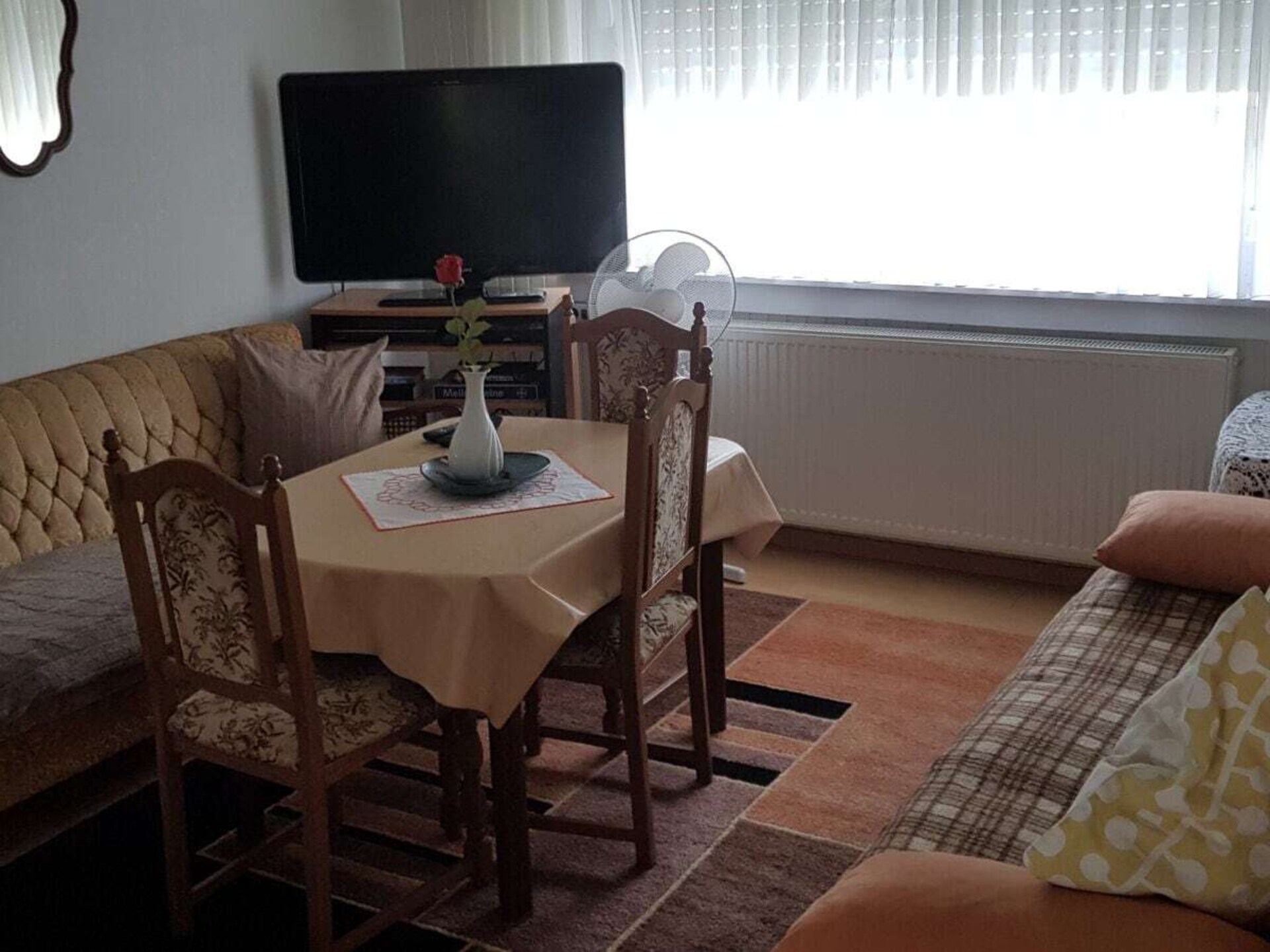 Ruim vakantiehuis voor 8 in Bergisch Gladbach, vlakbij het centrum - foto 4