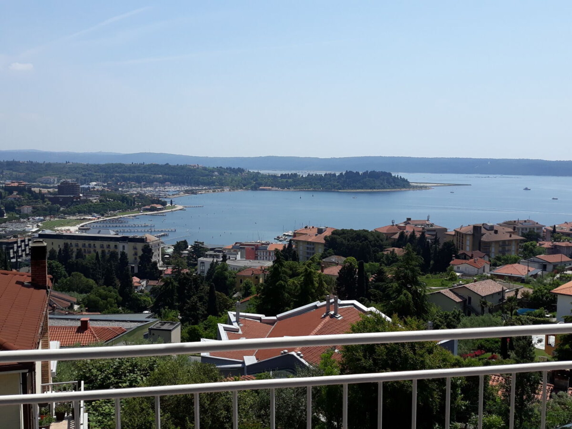Knus appartement met panoramisch uitzicht in Portorož, vlakbij het centrum - foto 7