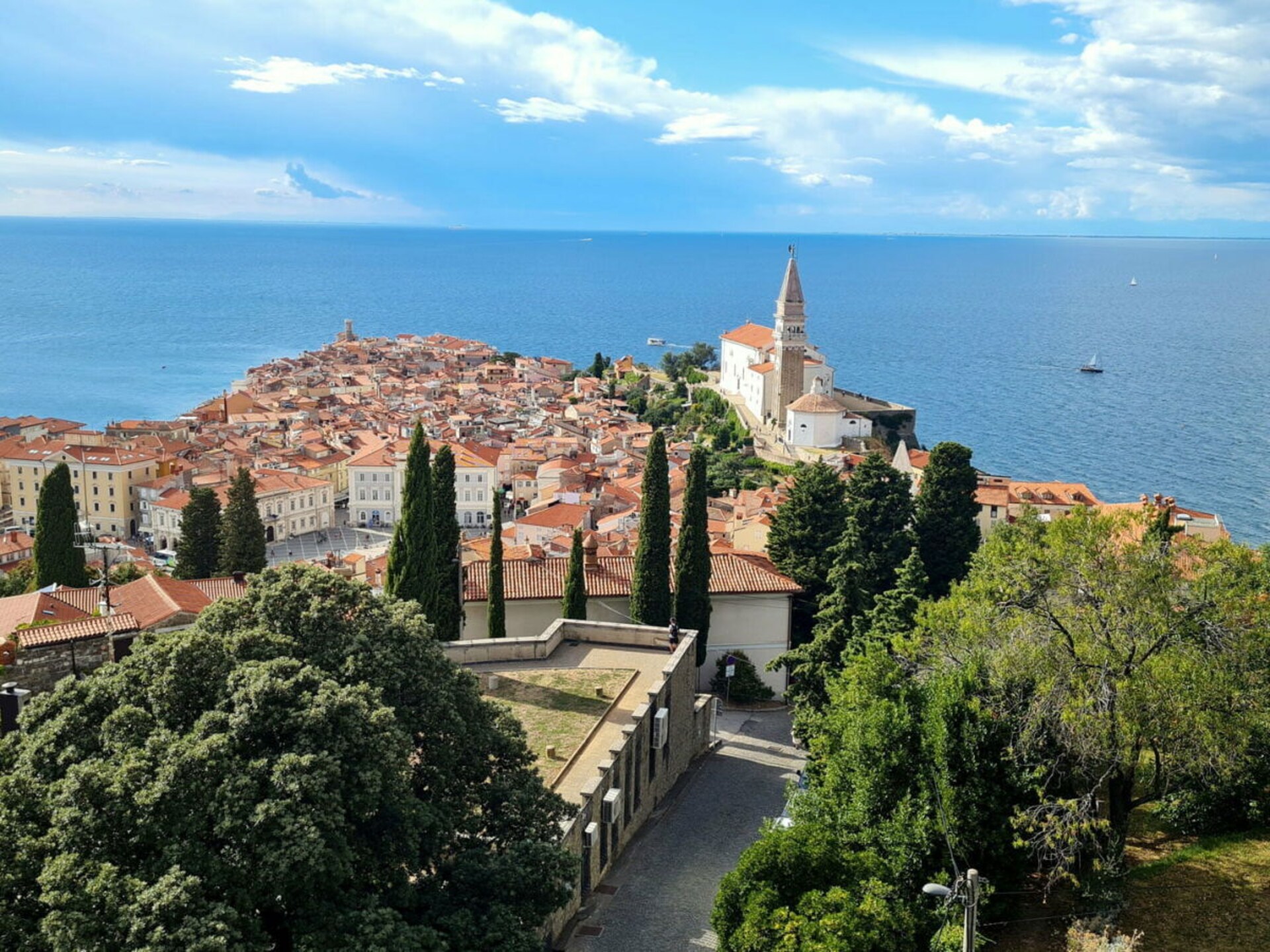 Knus appartement met panoramisch uitzicht in Portorož, vlakbij het centrum - foto 26