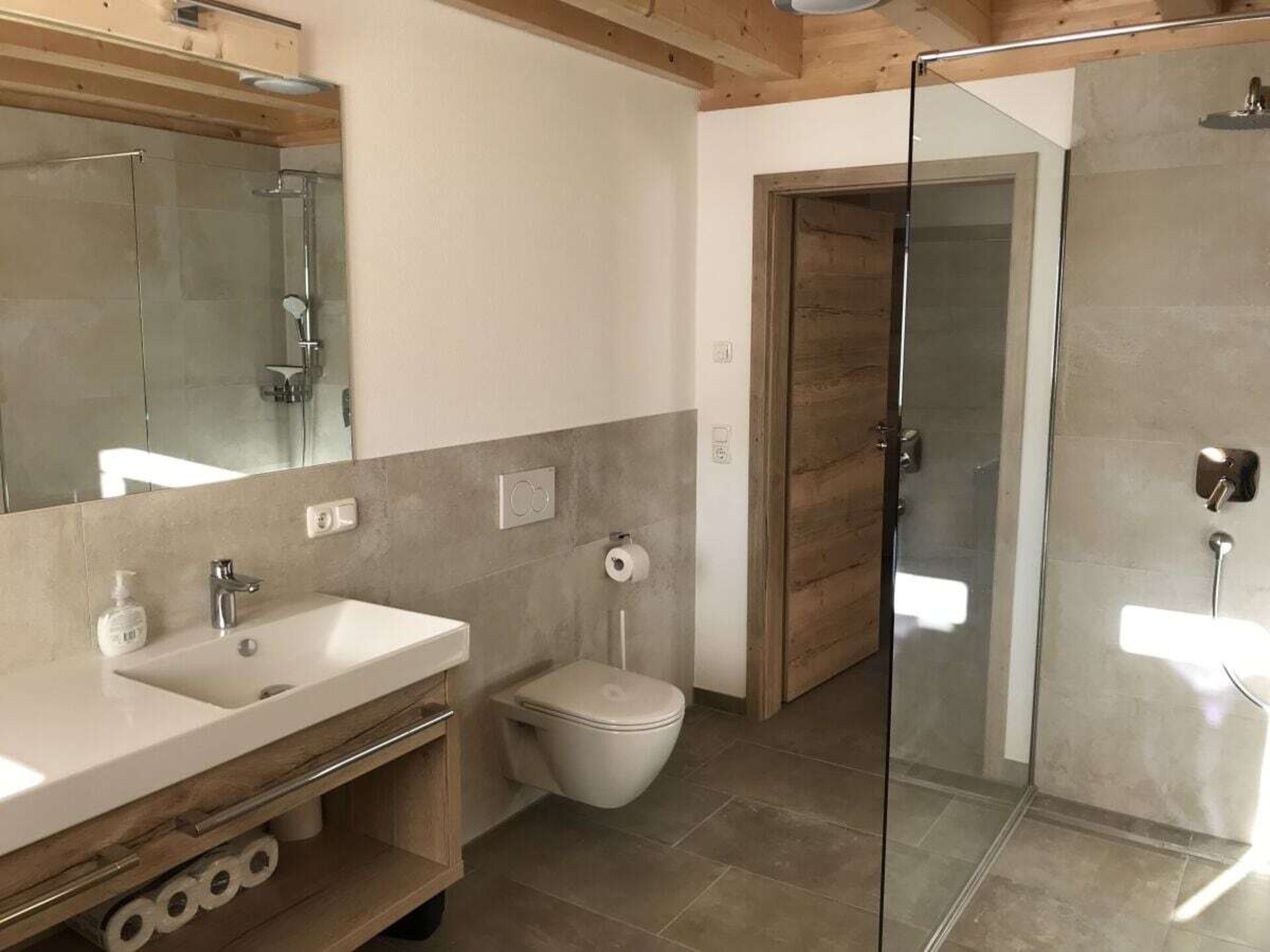 Luxe chalet in Jungholz voor 12 personen, 400m van de skilift - foto 18