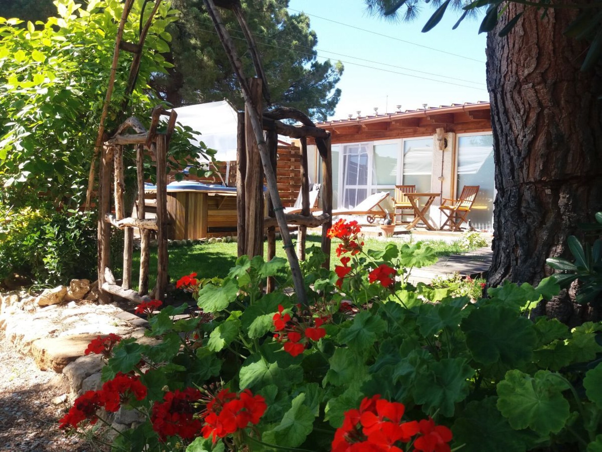Romantisch landhuis met jacuzzi en bergzicht bij Alghero - foto 8