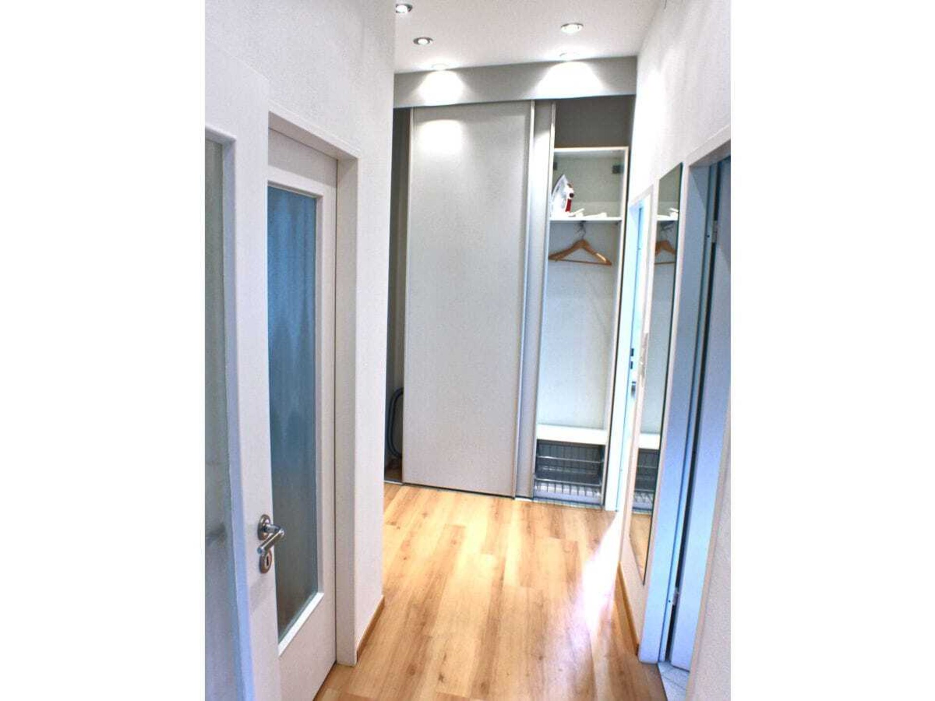 Modern appartement met overdekt terras nabij centrum Berlijn - foto 17